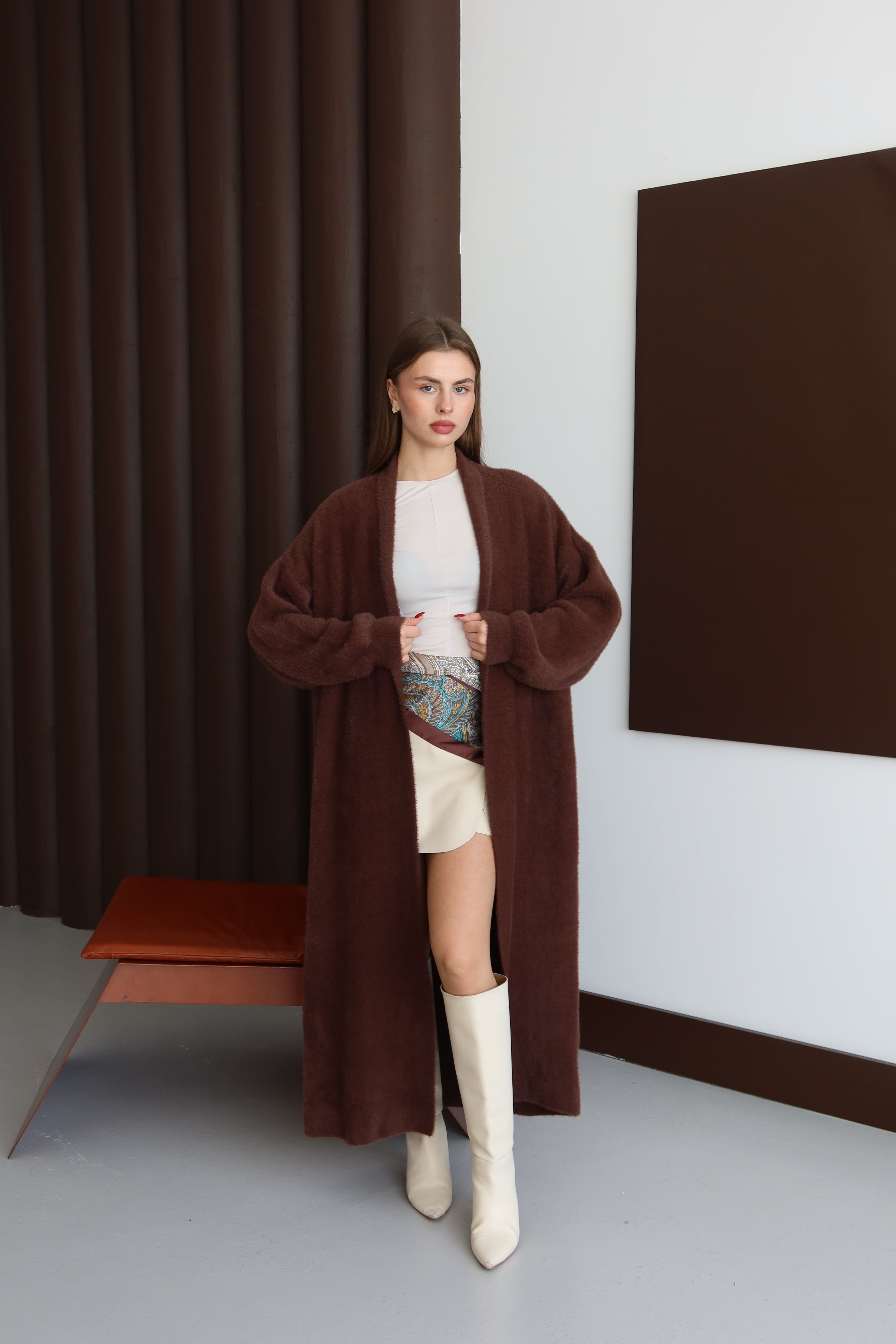 Kahverengi Sakallı Şal Yaka Uzun Hırka