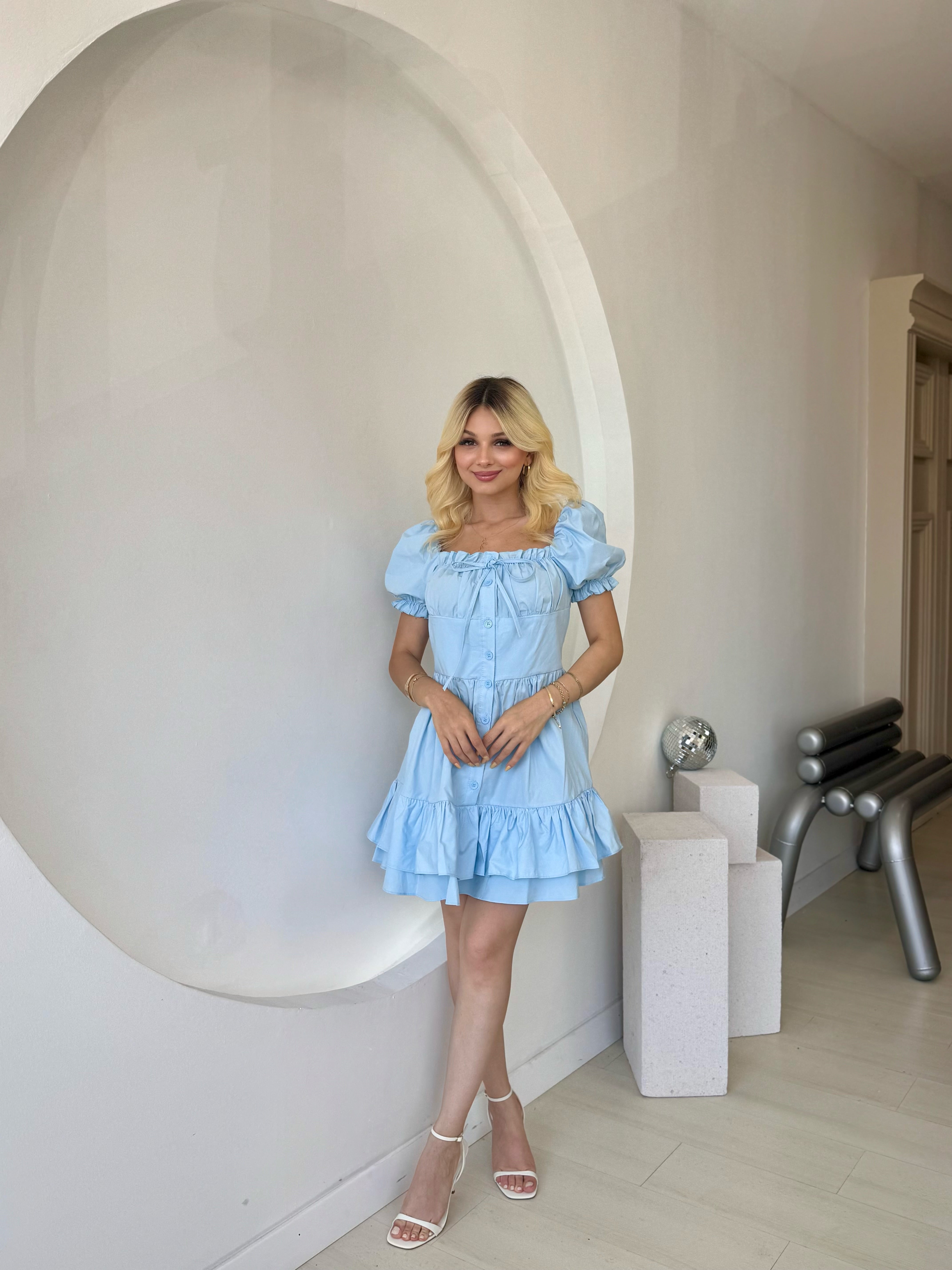 Mavi Kabarık Kol Ve Düğme Detaylı Elbise