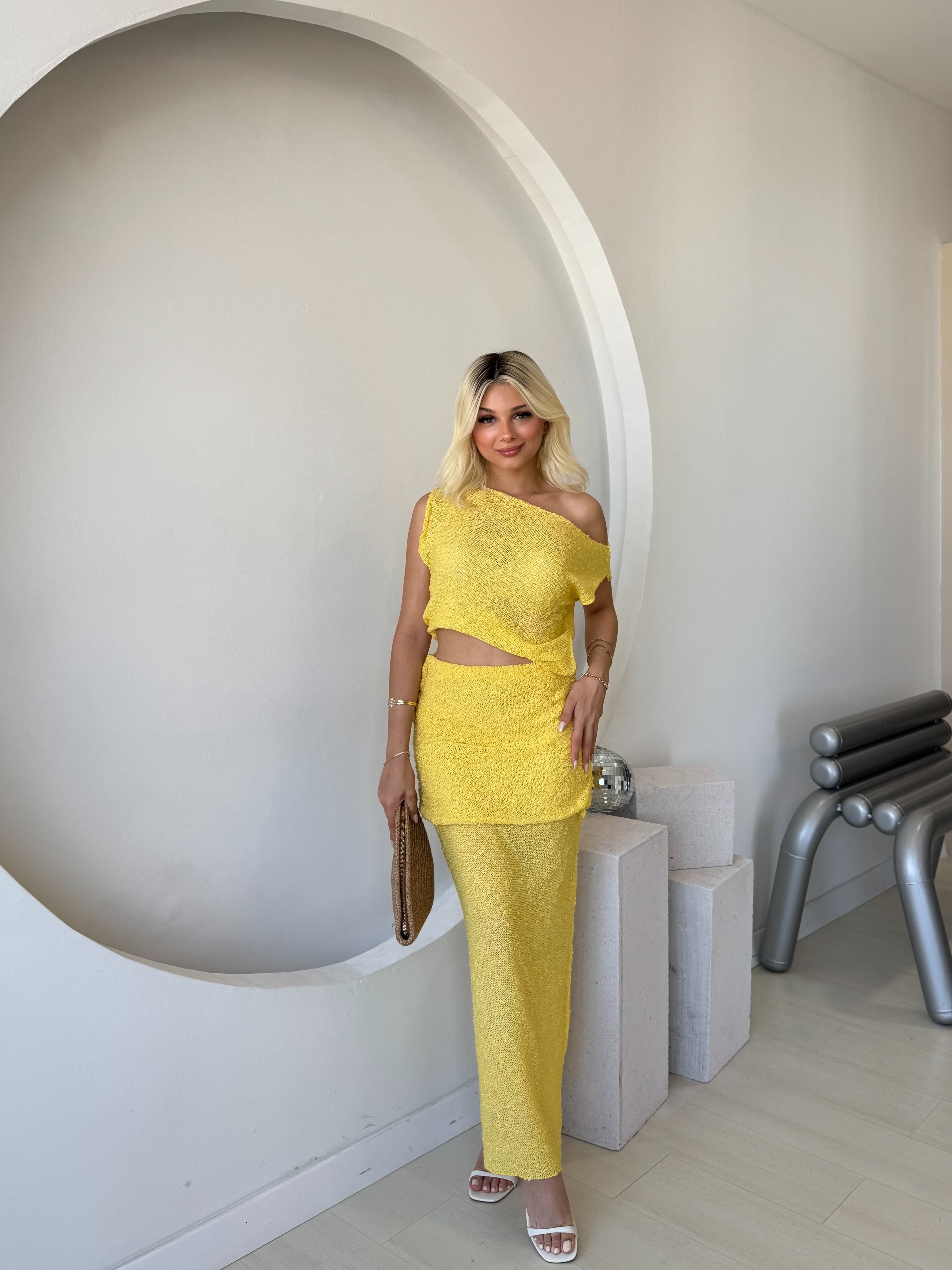 Sarı Dokulu Drape Detaylı İkili Takım