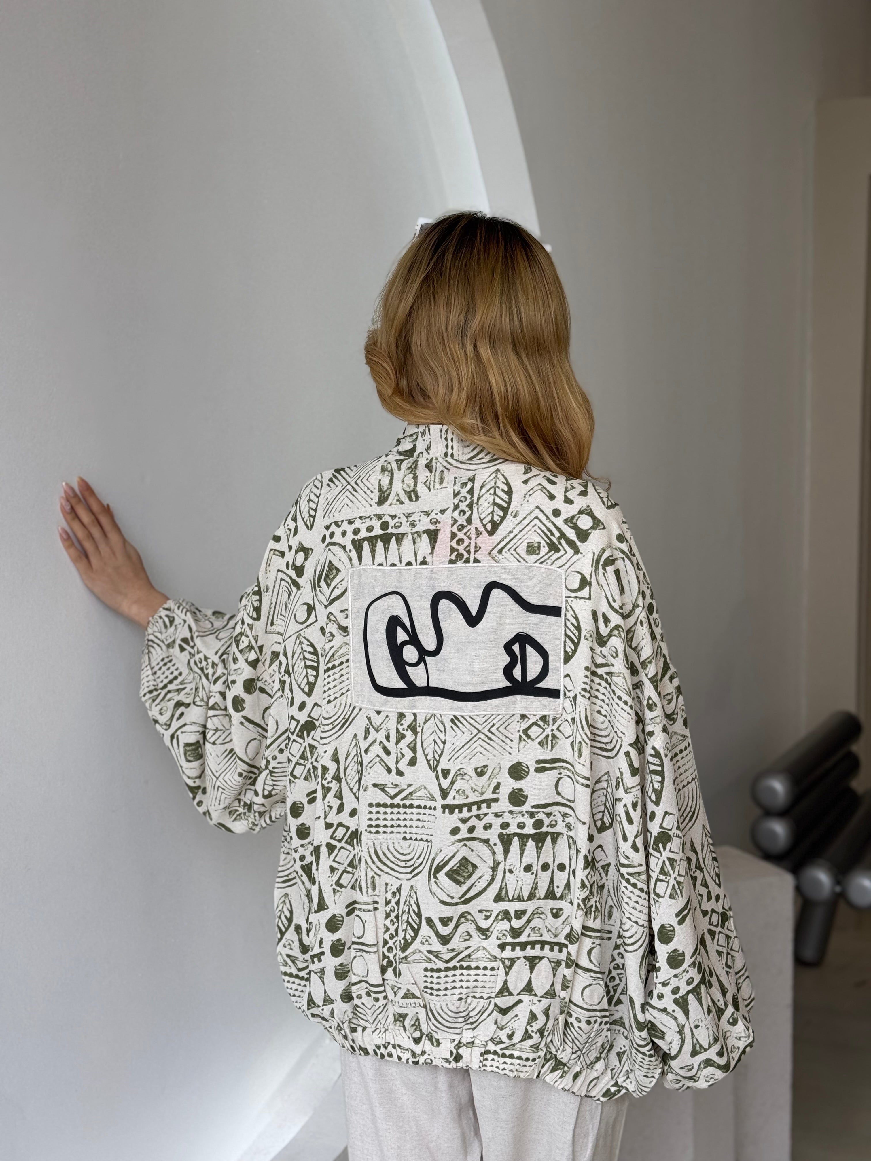 Oversize Nakışlı Kimono