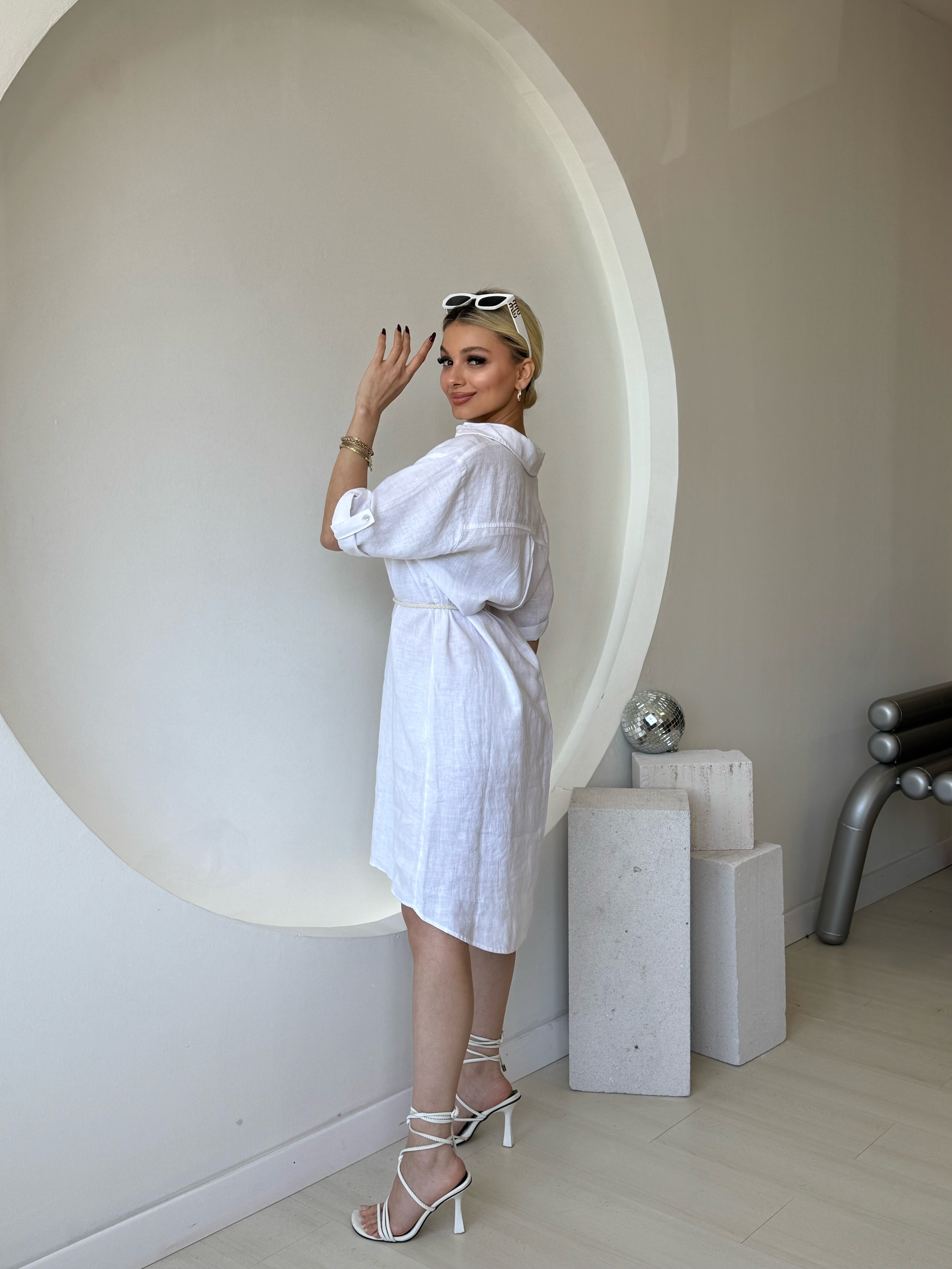 Gömlek Yaka Beyaz Keten Elbise