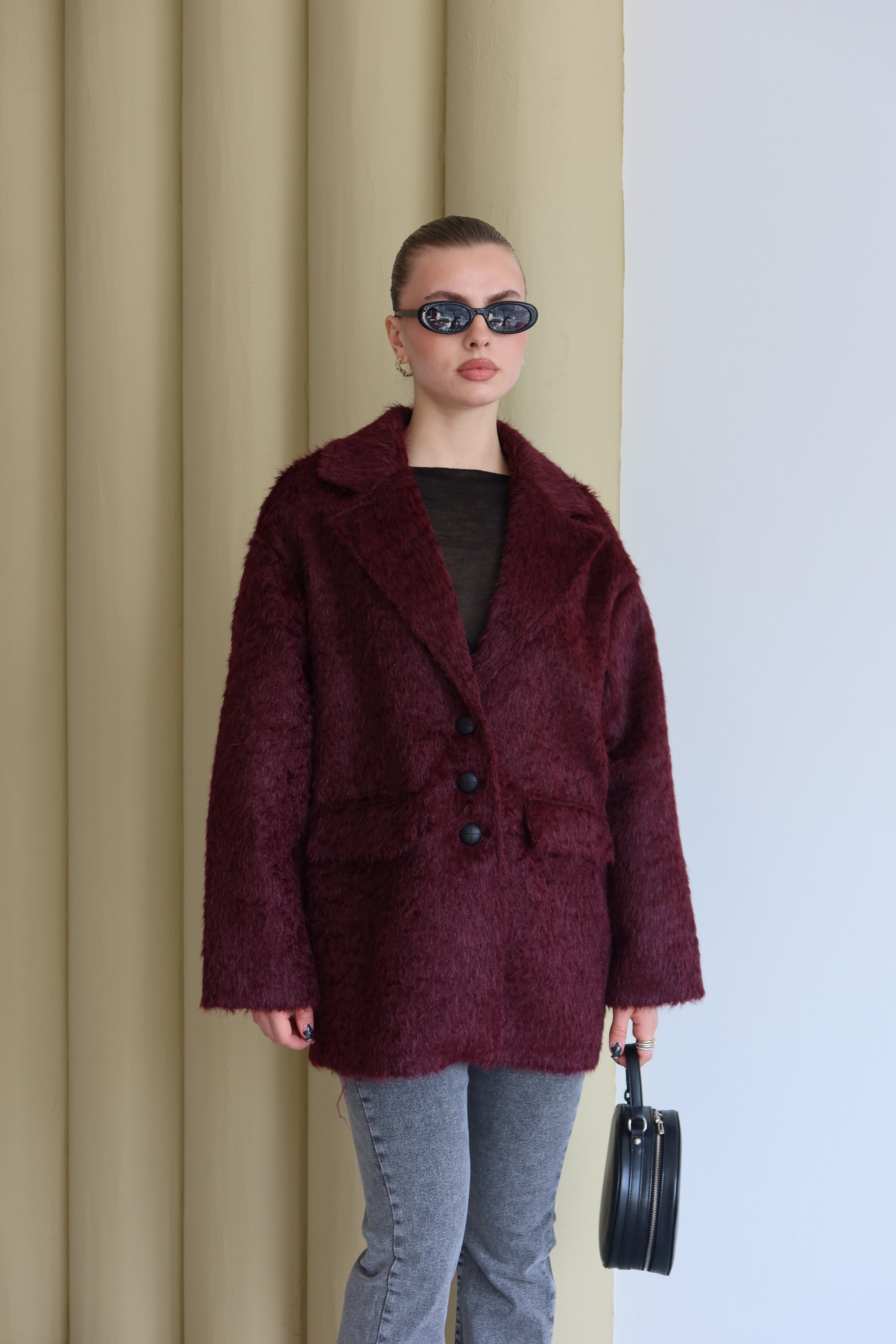 BORDO TÜYLÜ KAŞE CEKET