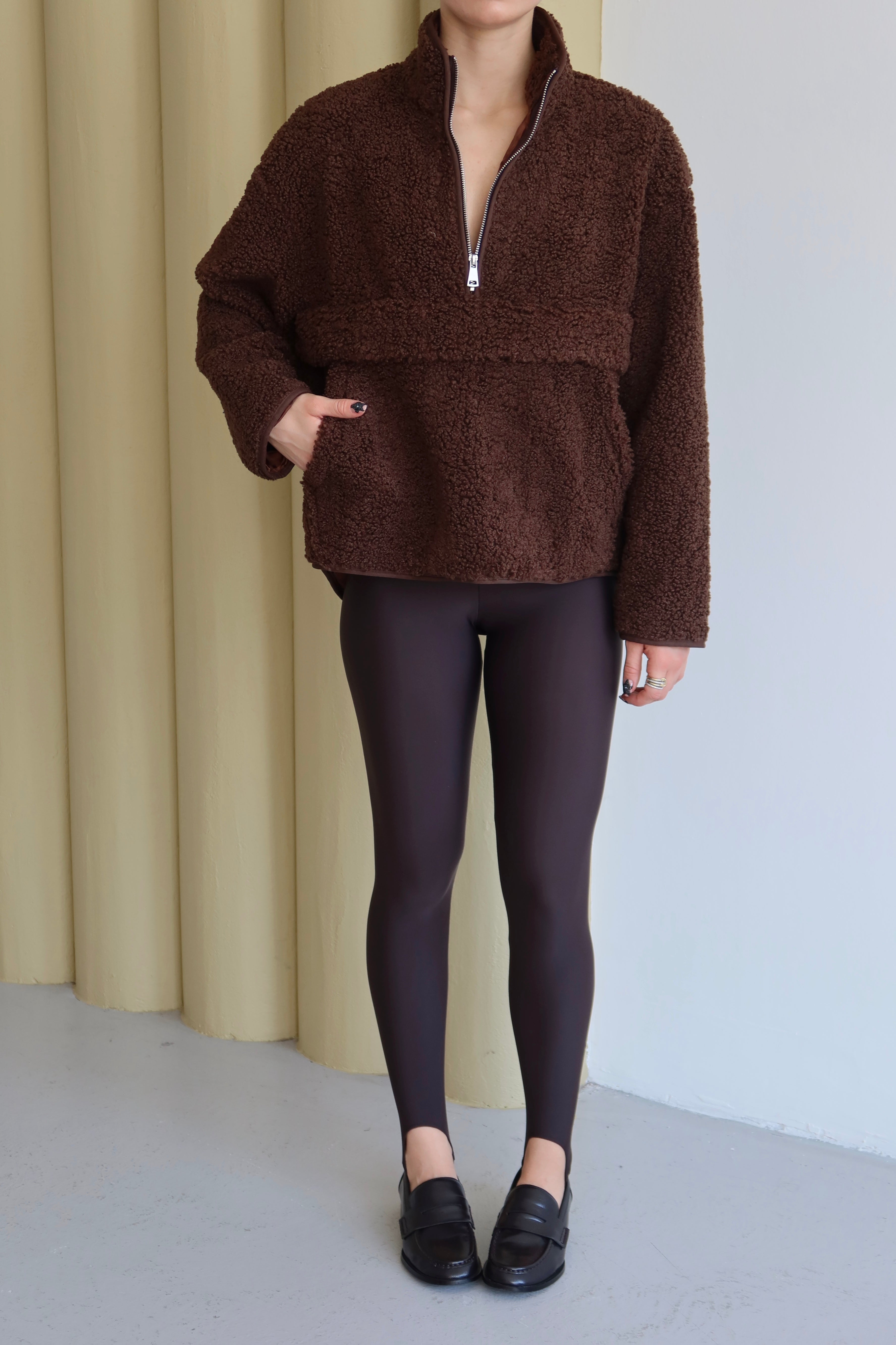 KAHVERENGİ LİKRALI FÜZO TAYT