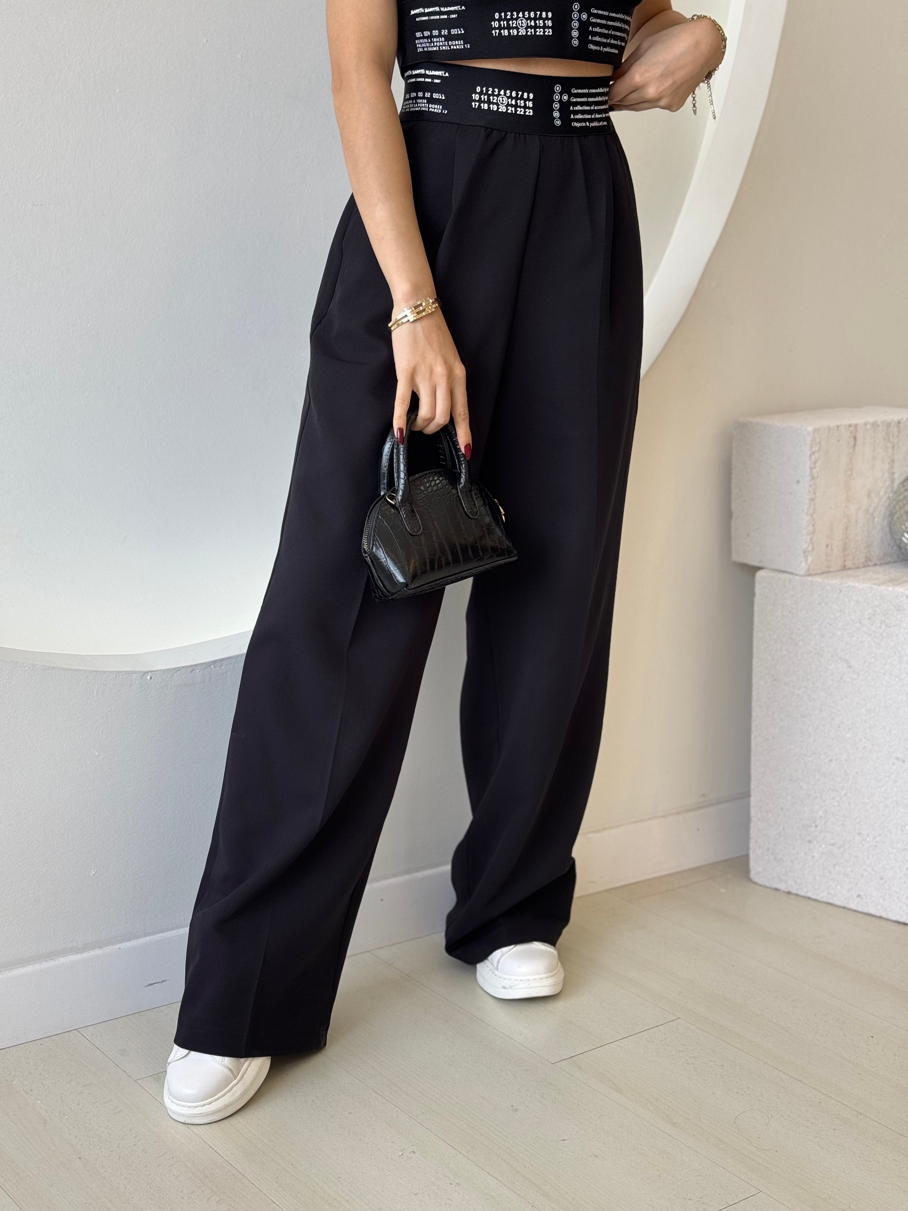 Siyah Pantolon Crop Takım