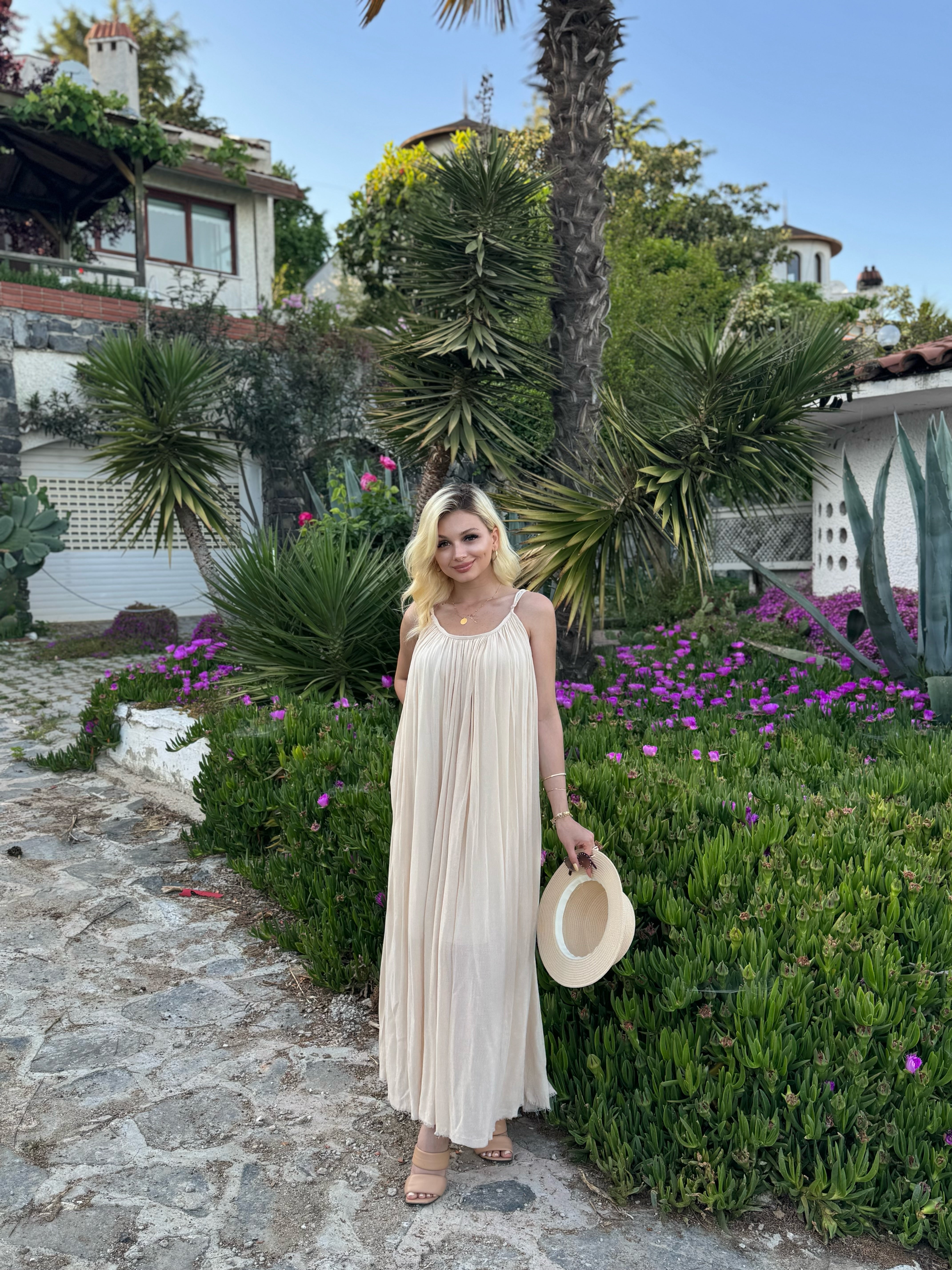 Bej Askılı Keten Dokulu Astarlı Elbise