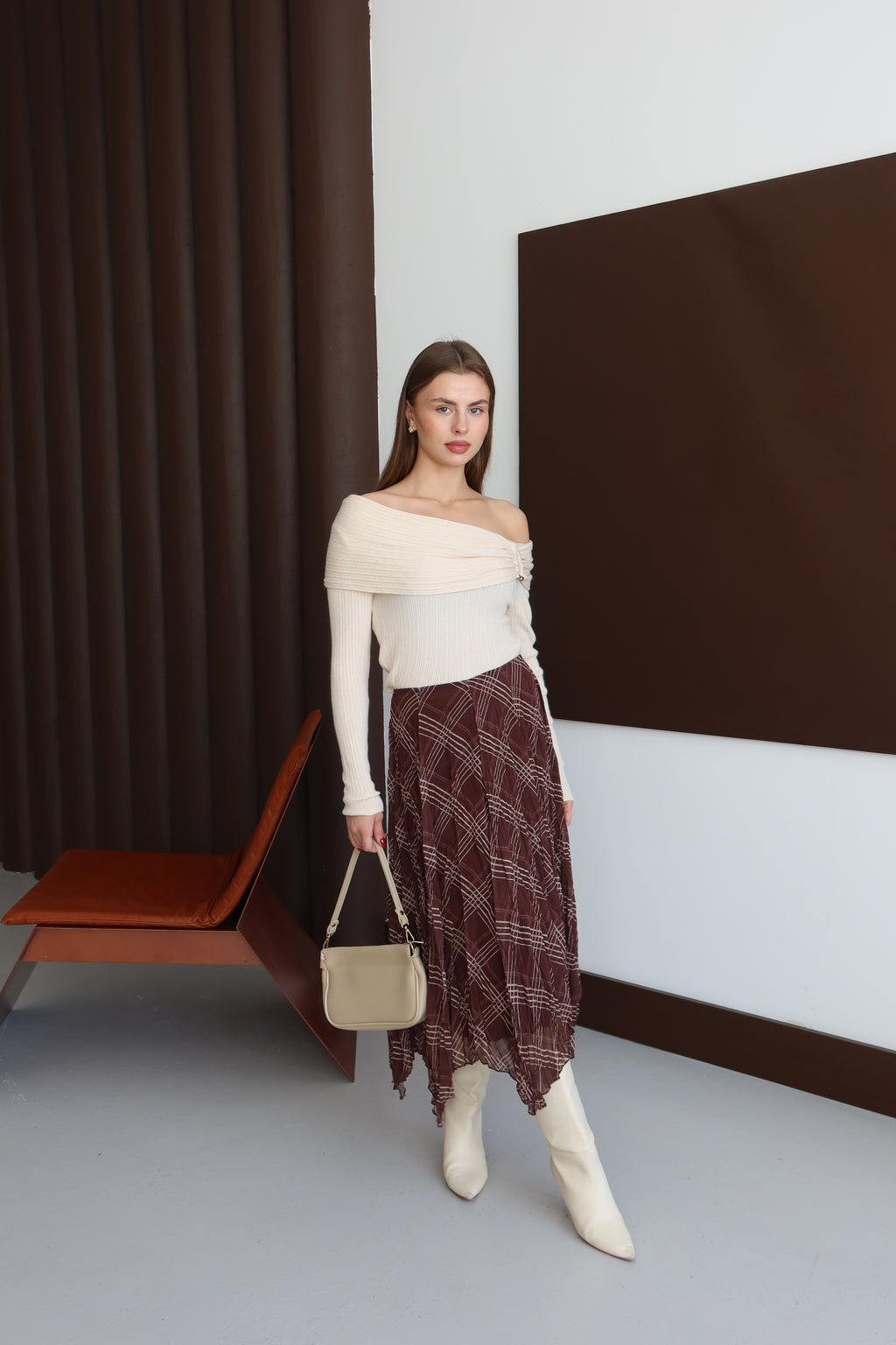 Kahverengi Kareli Astarlı Şifon Etek