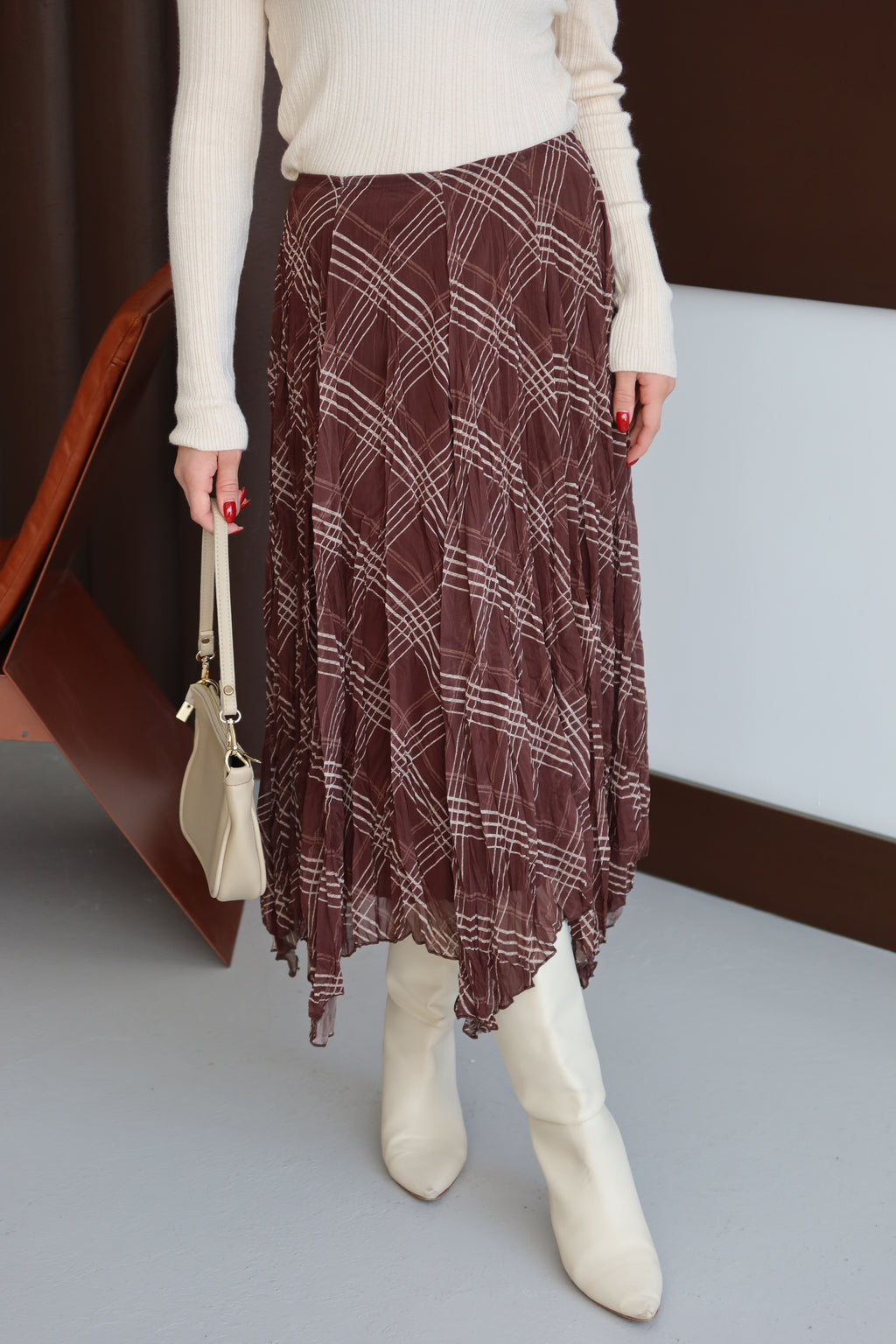 Kahverengi Kareli Astarlı Şifon Etek