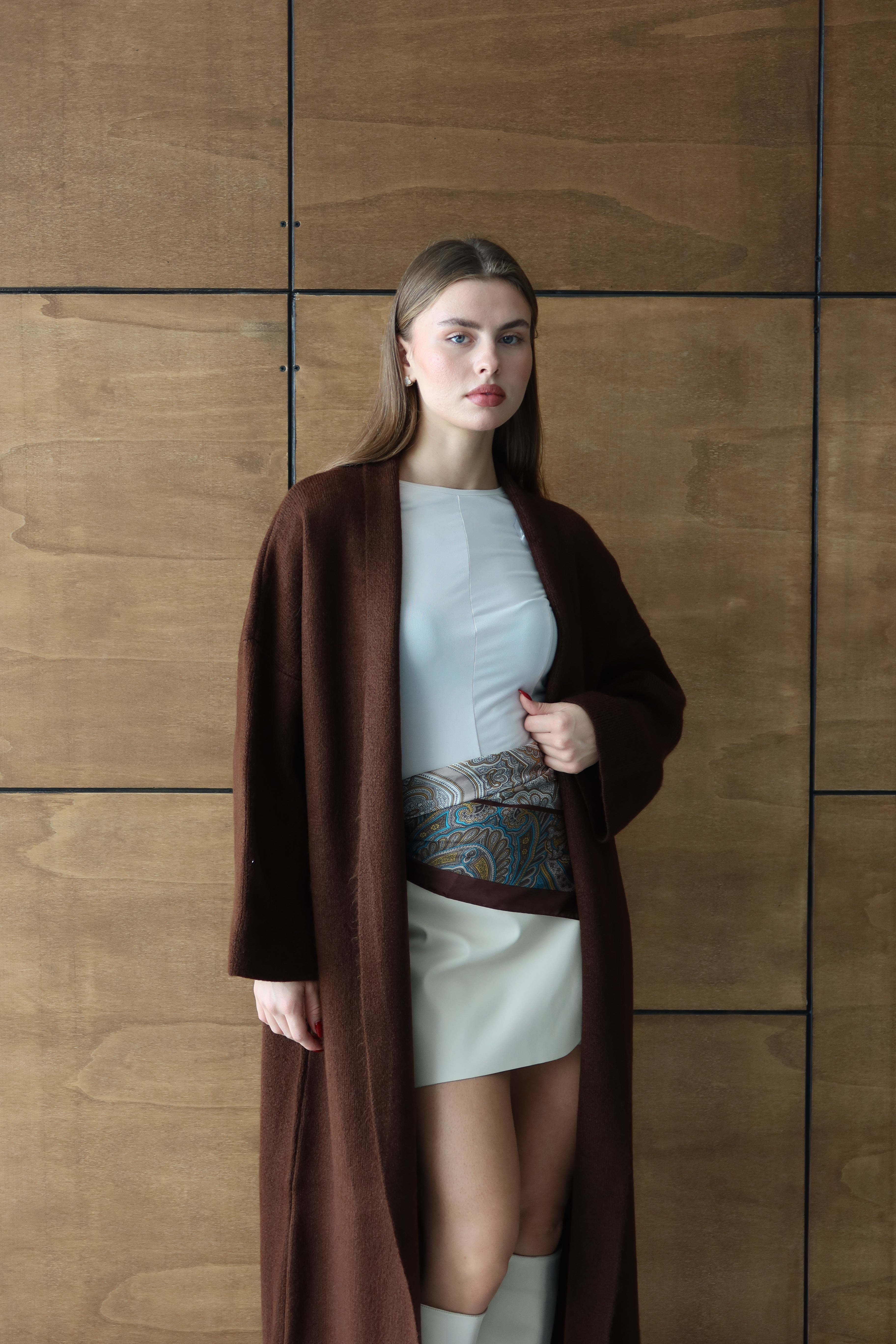 Kahverengi Salaş Triko Uzun Hırka