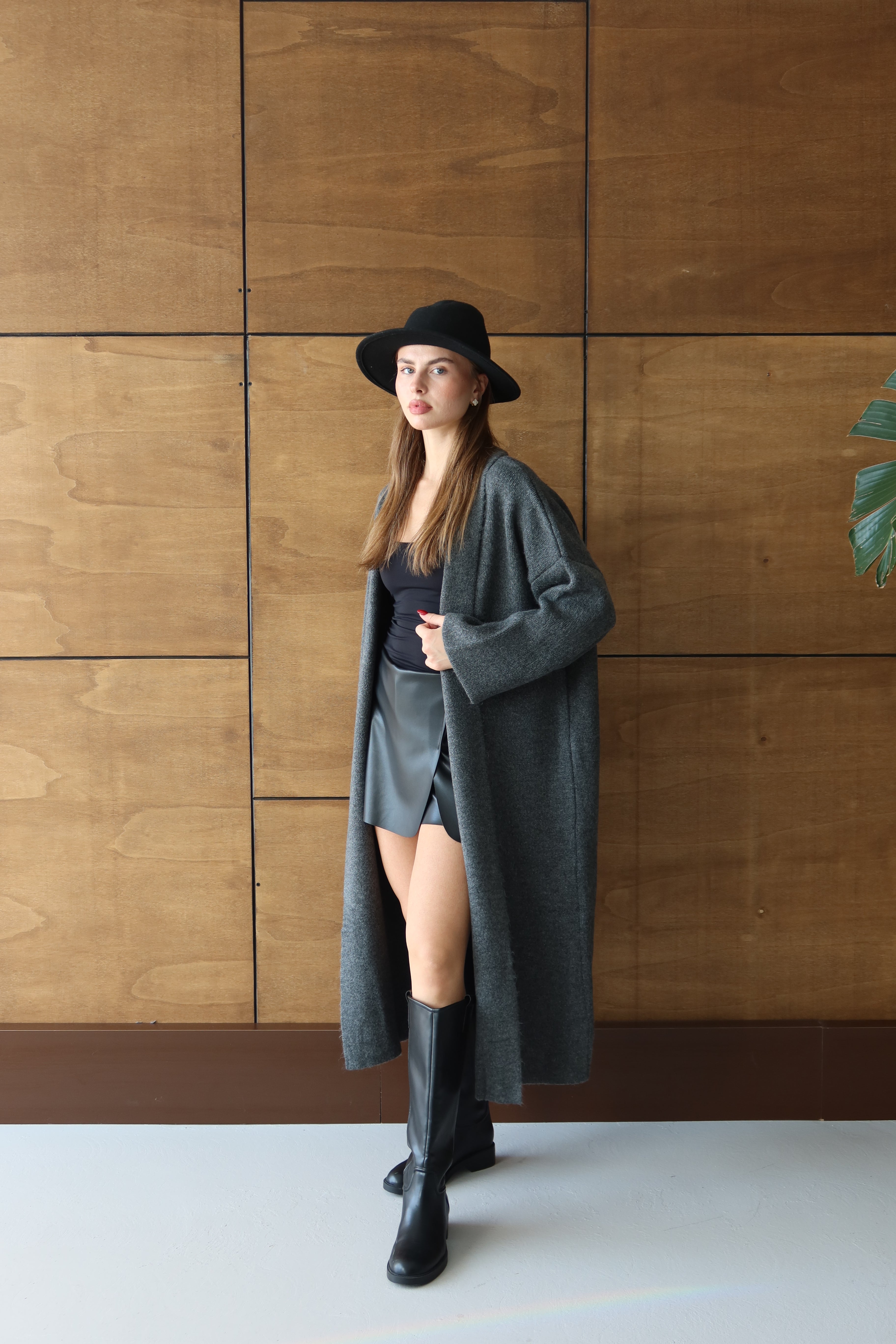 Antrasit Salaş Triko Uzun Hırka