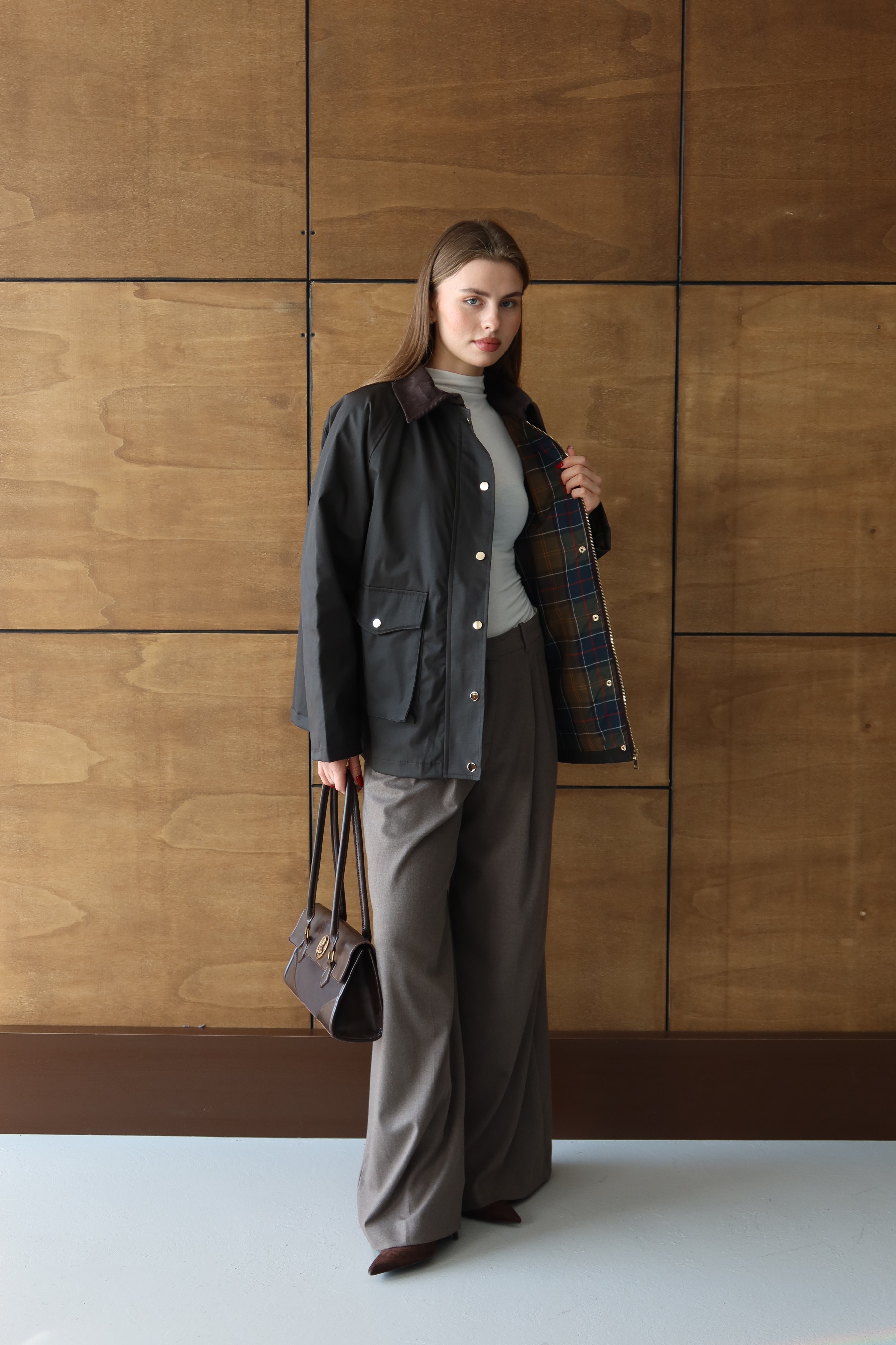 Süet Yaka Çıtçıtlı Mumlu Ceket