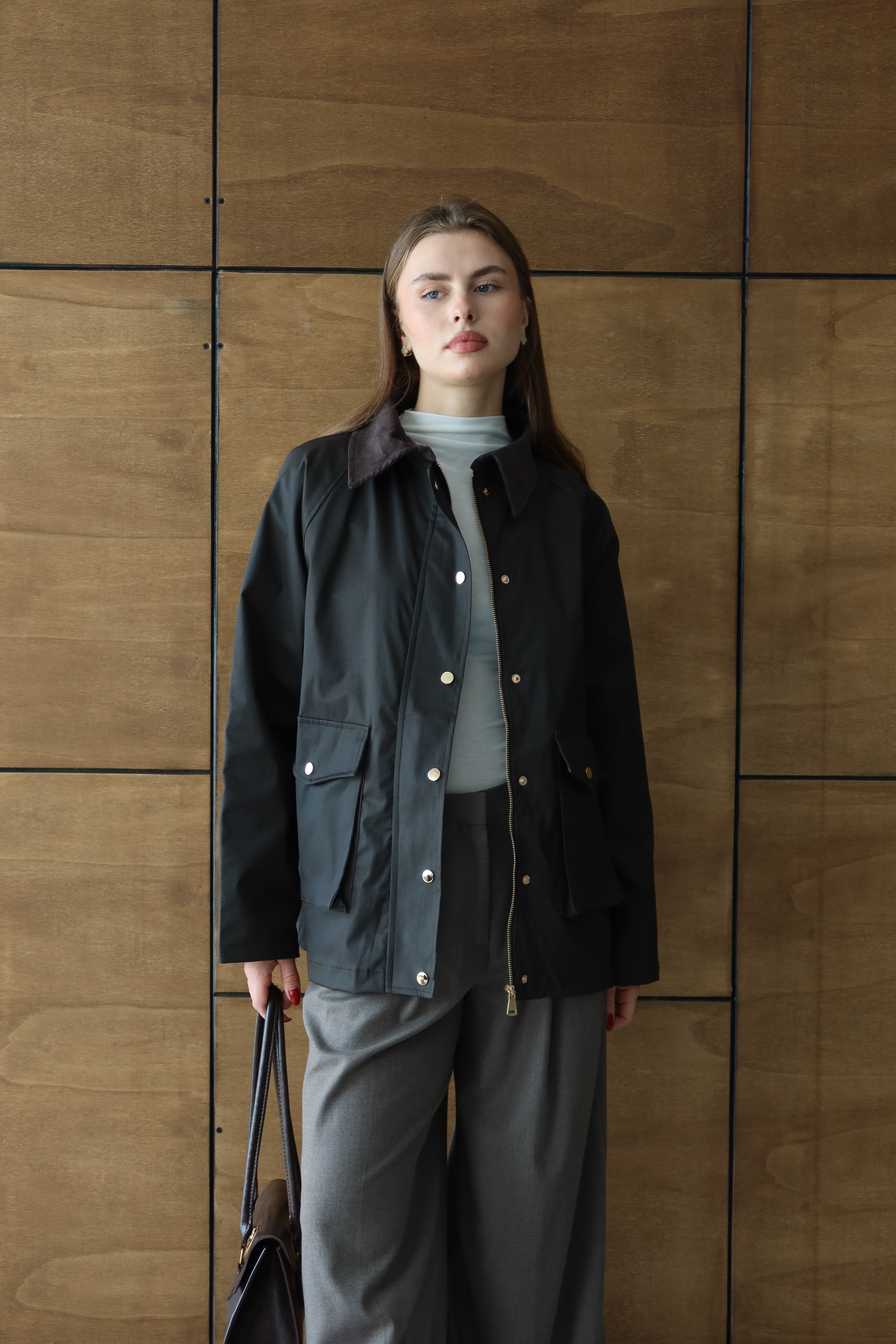 Süet Yaka Çıtçıtlı Mumlu Ceket