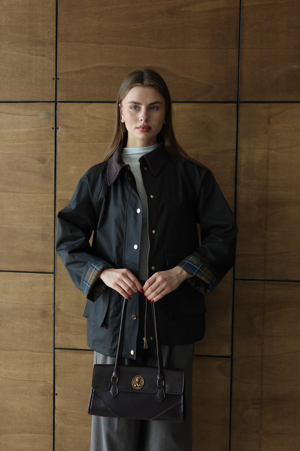 Süet Yaka Çıtçıtlı Mumlu Ceket