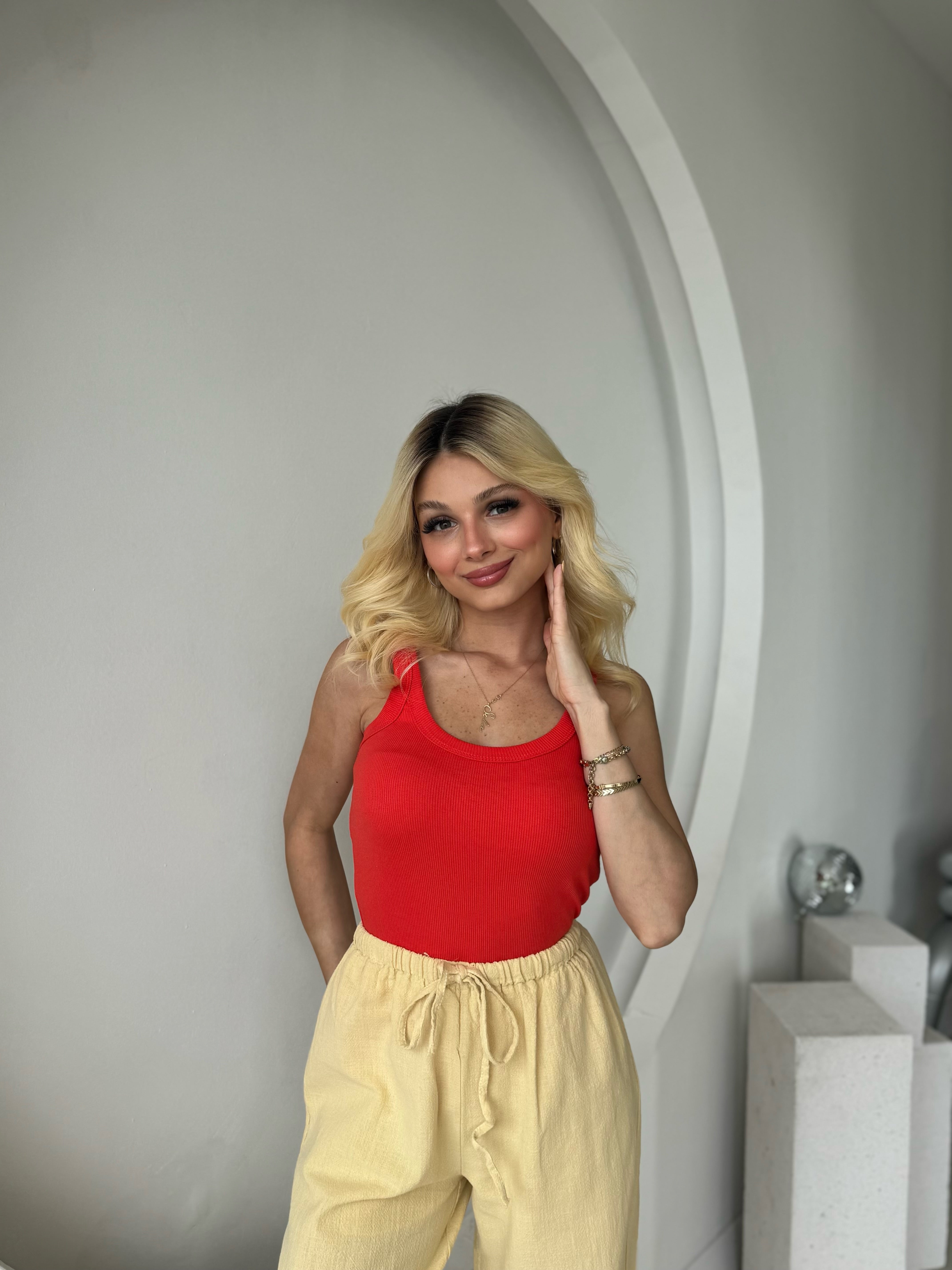 Nar Çiçeği U Yaka Fitilli Atlet