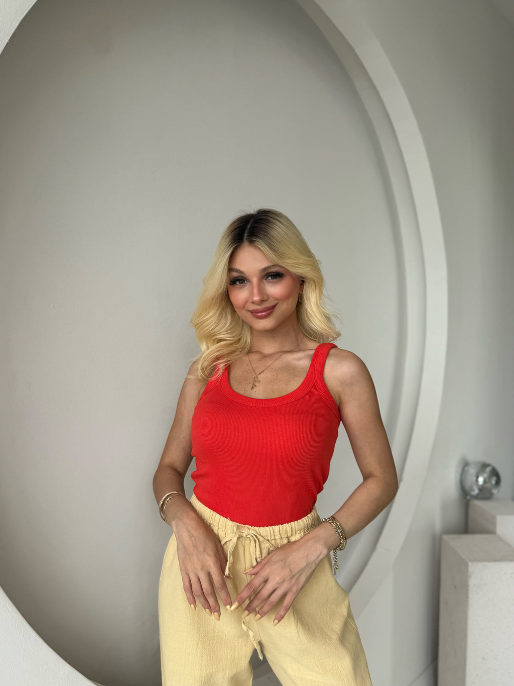 Nar Çiçeği U Yaka Fitilli Atlet