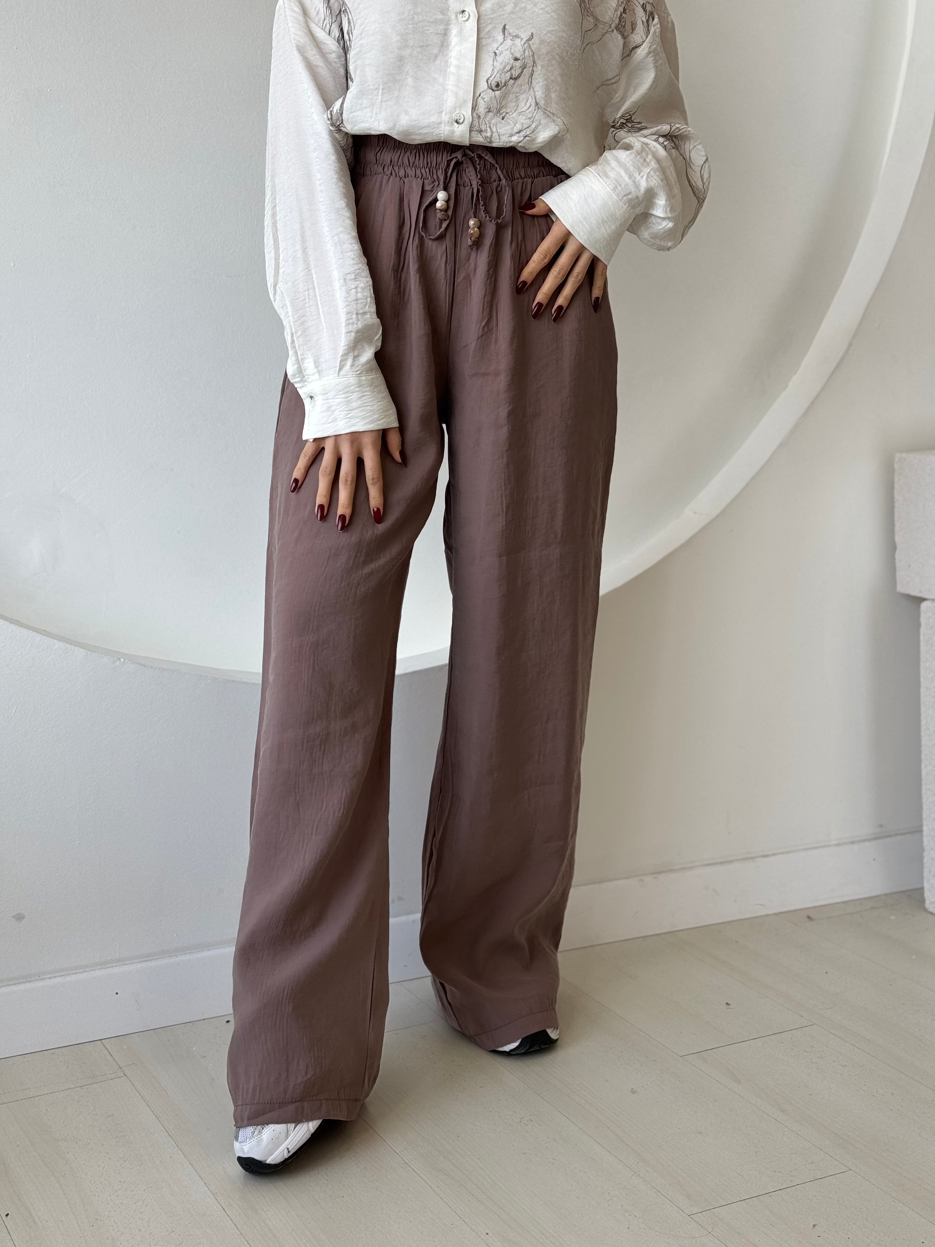 Kahverengi Beli Lastikli Bol Paça Pantolon