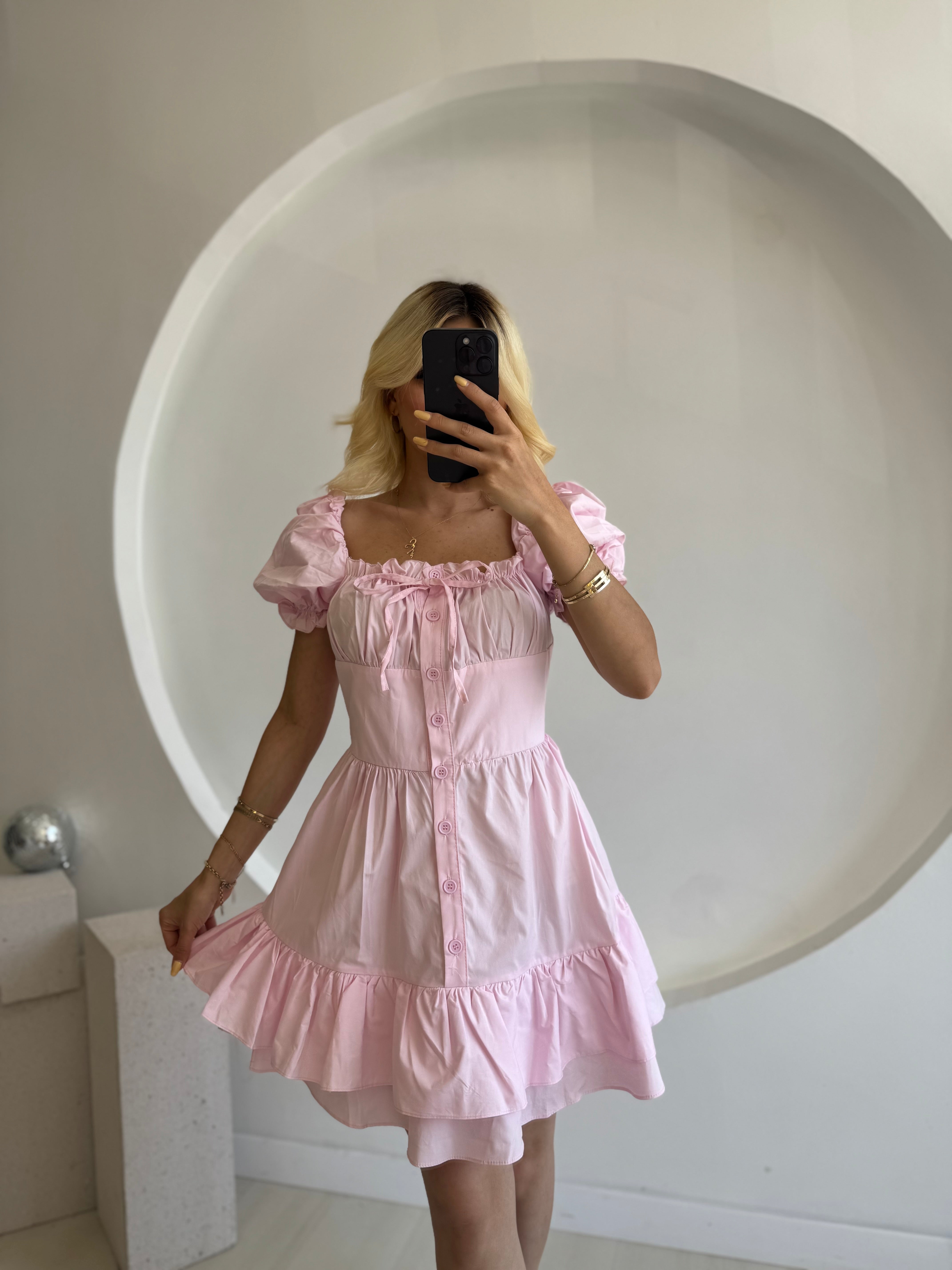 Pembe Kabarık Kol Ve Düğme Detaylı Elbise