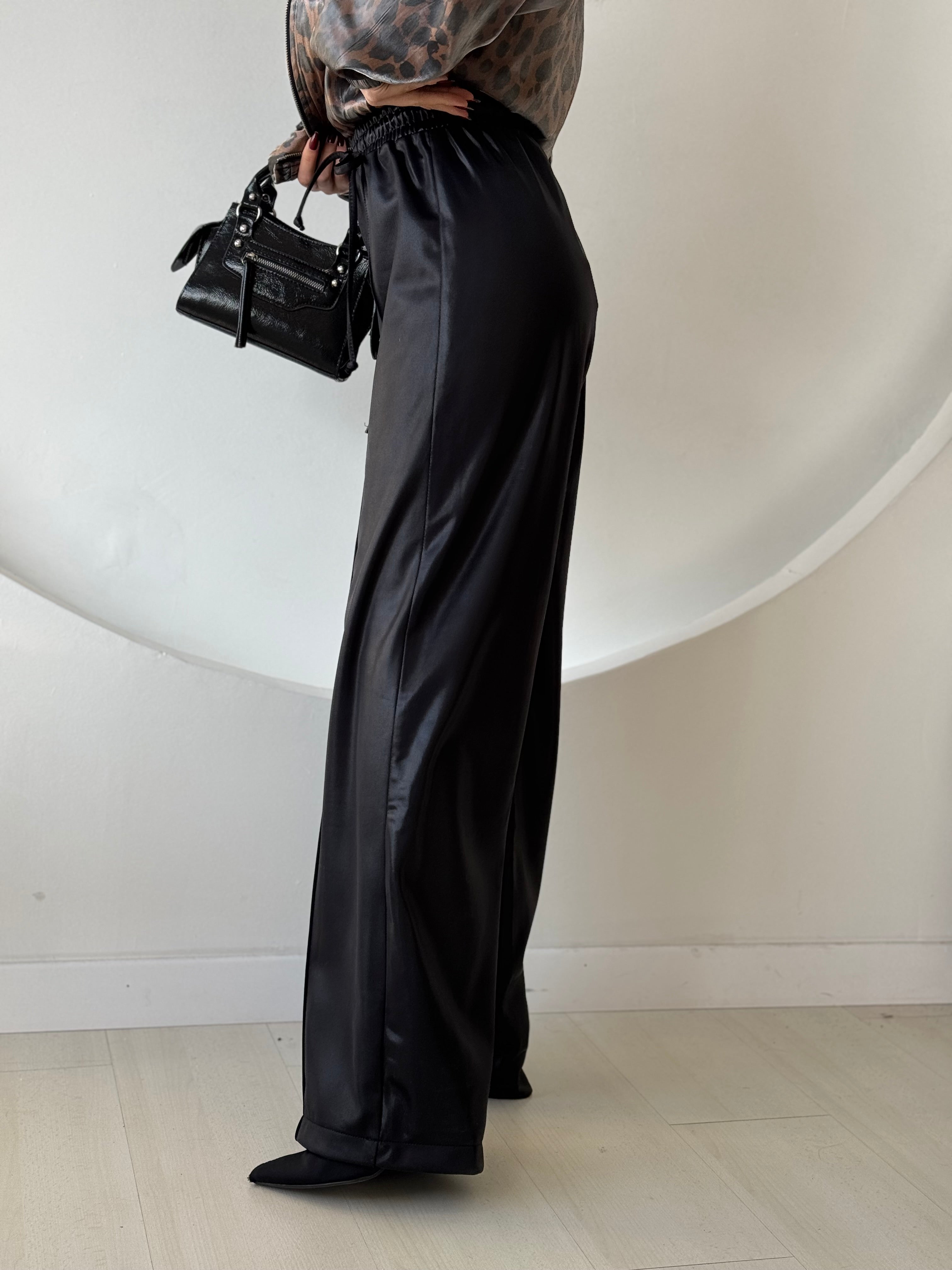 Siyah Beli Lastikli Örme Deri Pantolon