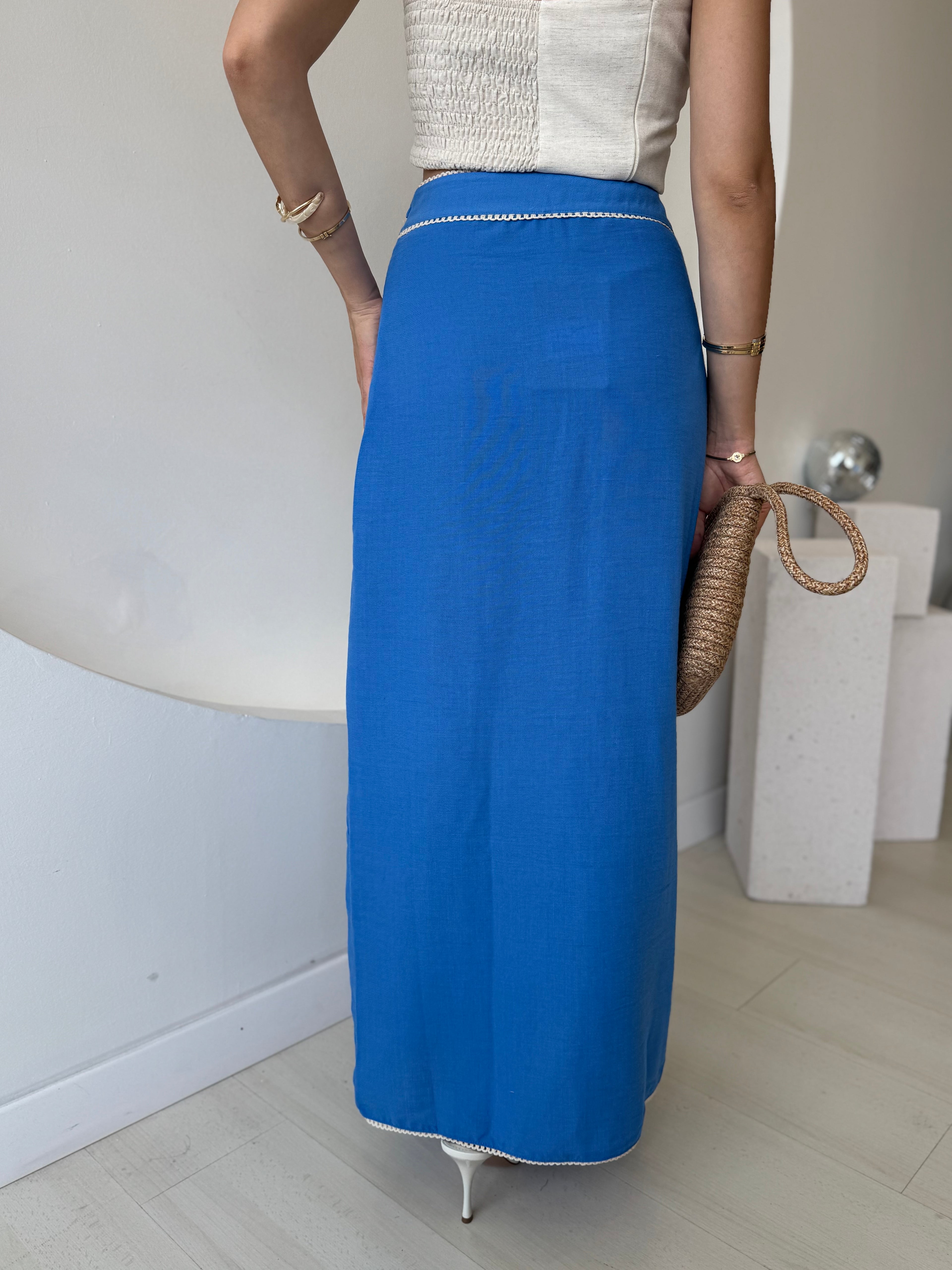 Nakışlı Kruvaze Kapama Mavi Etek