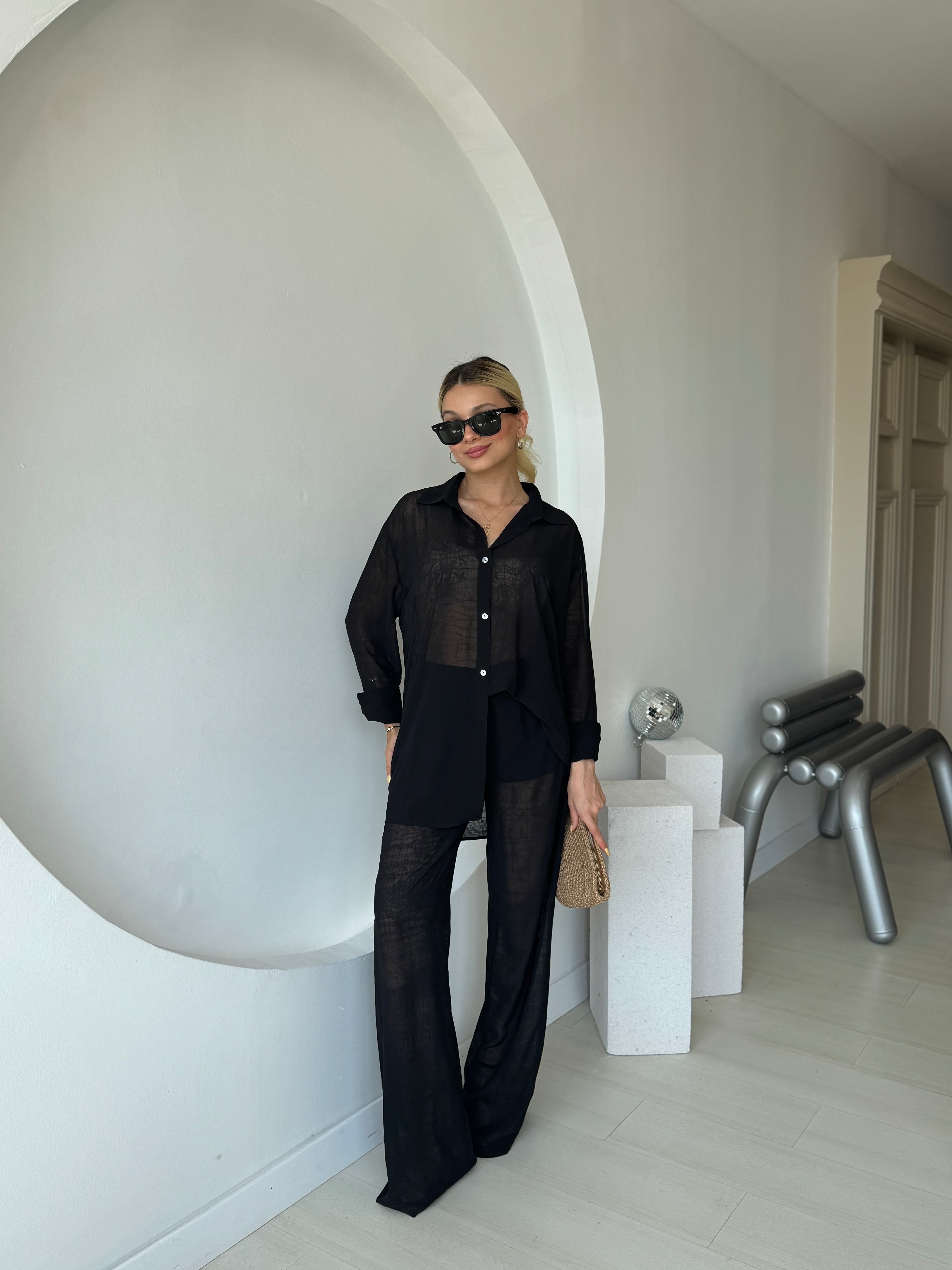 Transparan Şortlu Pantolon Gömlek Takım