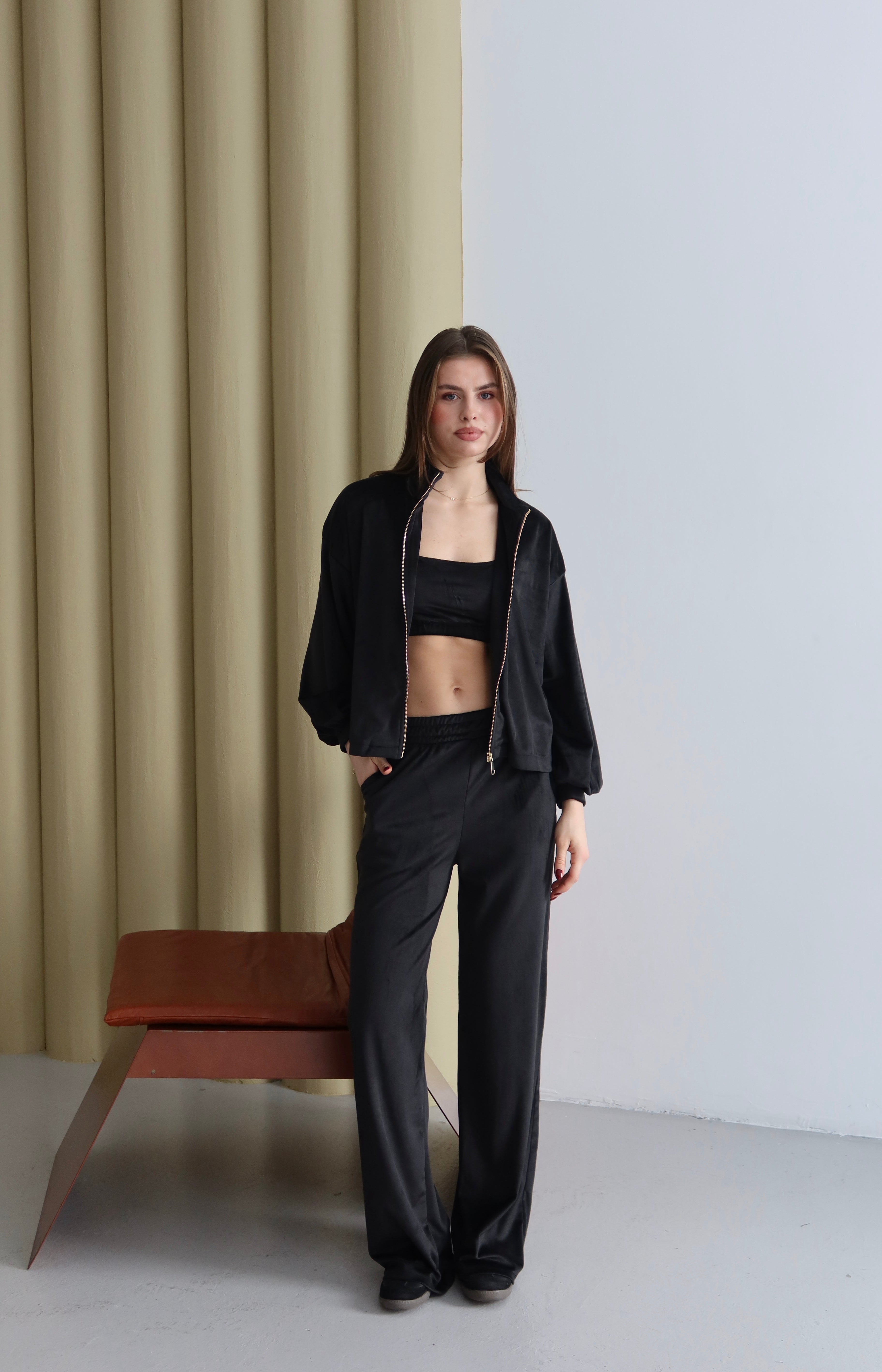 Siyah Fermuarlı 3'lü Kadife Takım