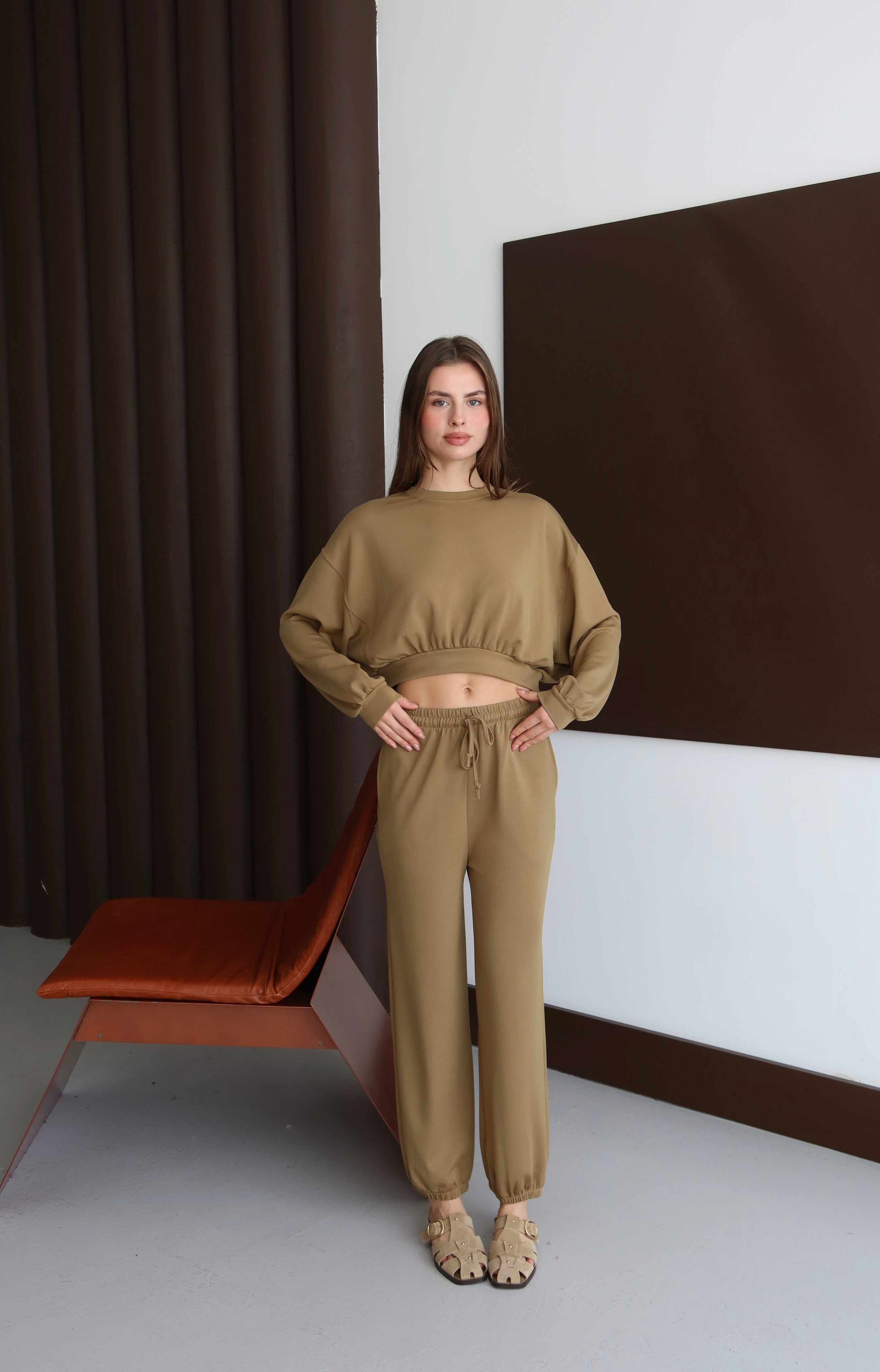 YAĞ YEŞİLİ CROP EŞOFMAN TAKIMI