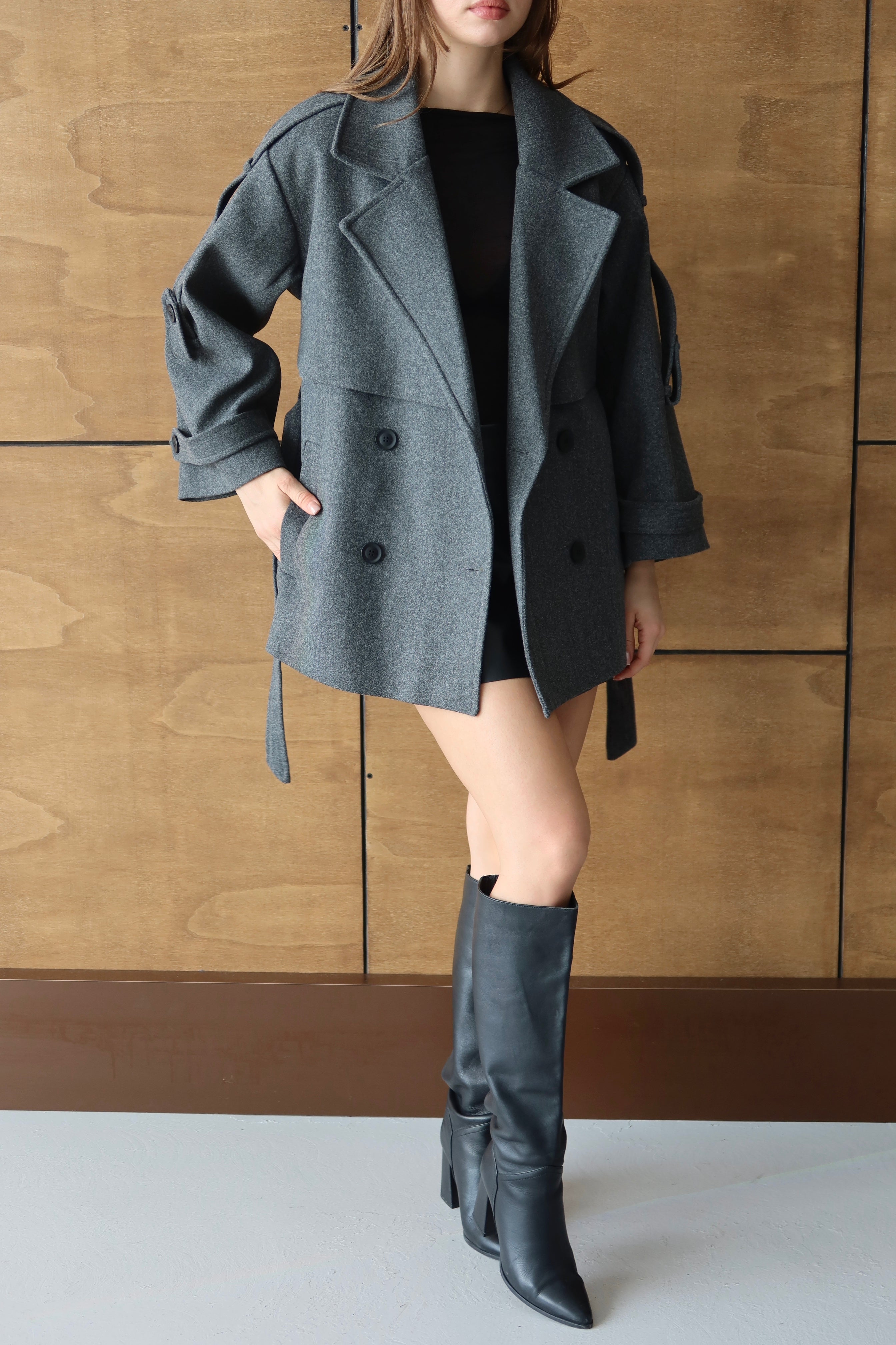 ANTRASİT KUŞAKLI PREMİUM KAŞE KABAN