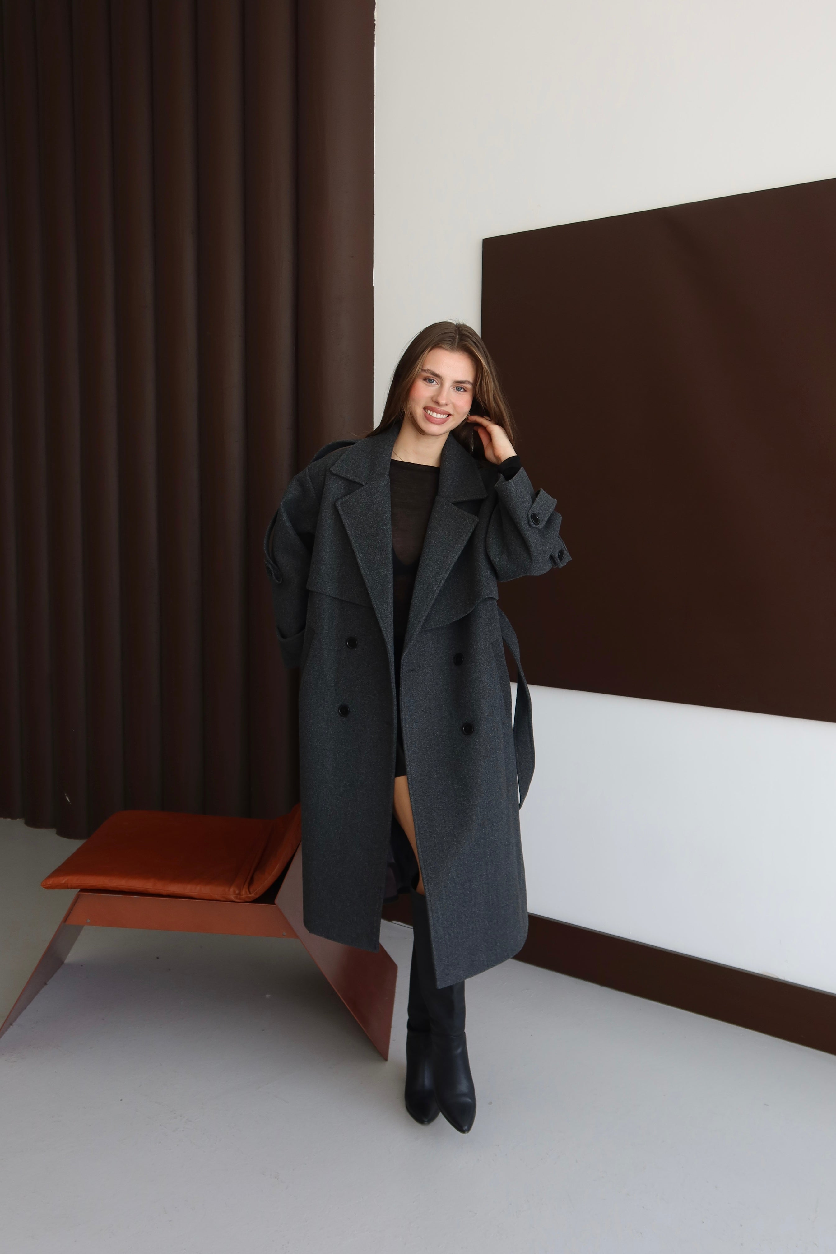 ANTRASİT KUŞAKLI OMUZU APOLETLİ KABAN