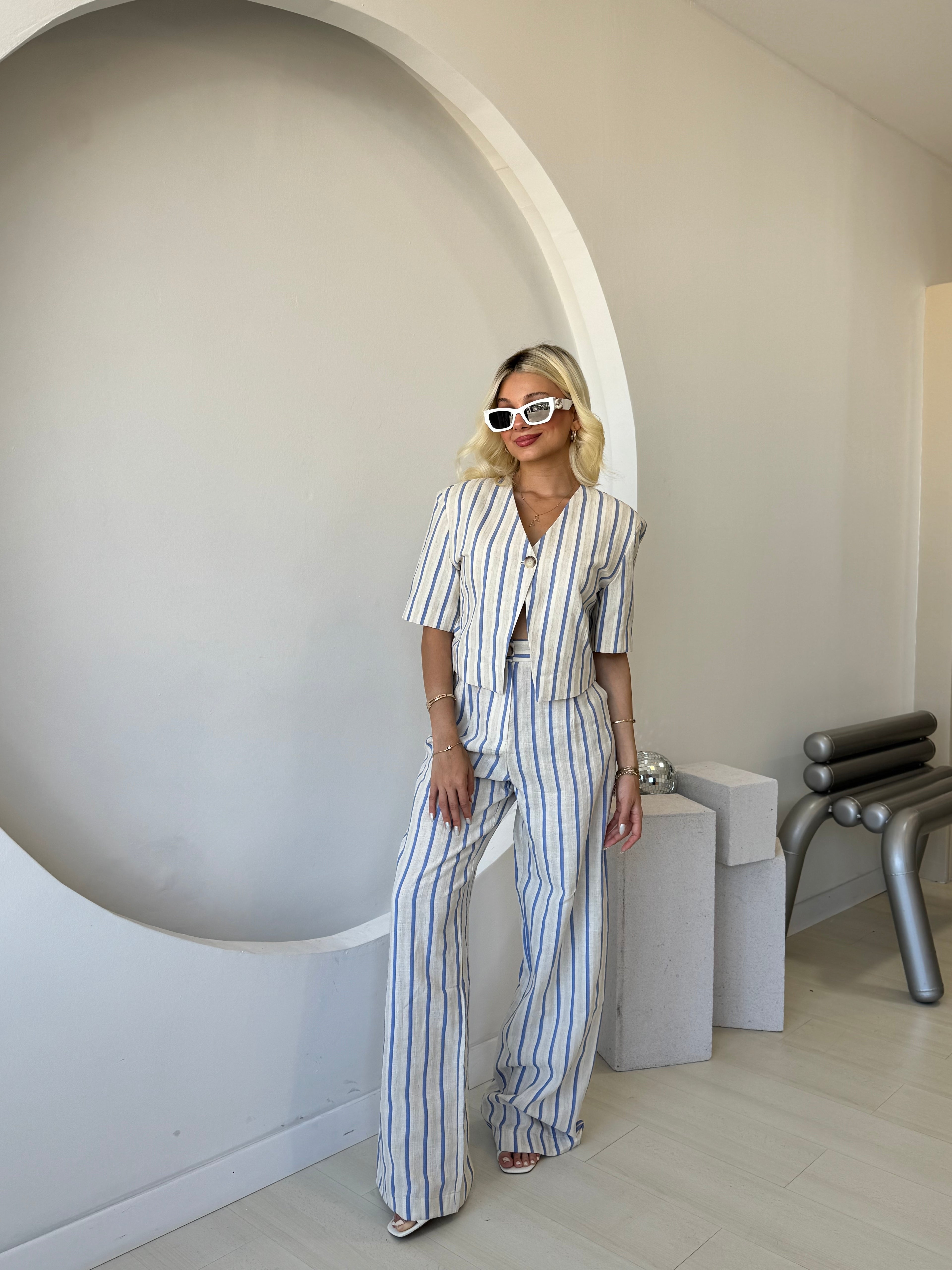 Çizgili Tek Düğme Kısa kol Ceket Düz Kesim Pantolon Takım