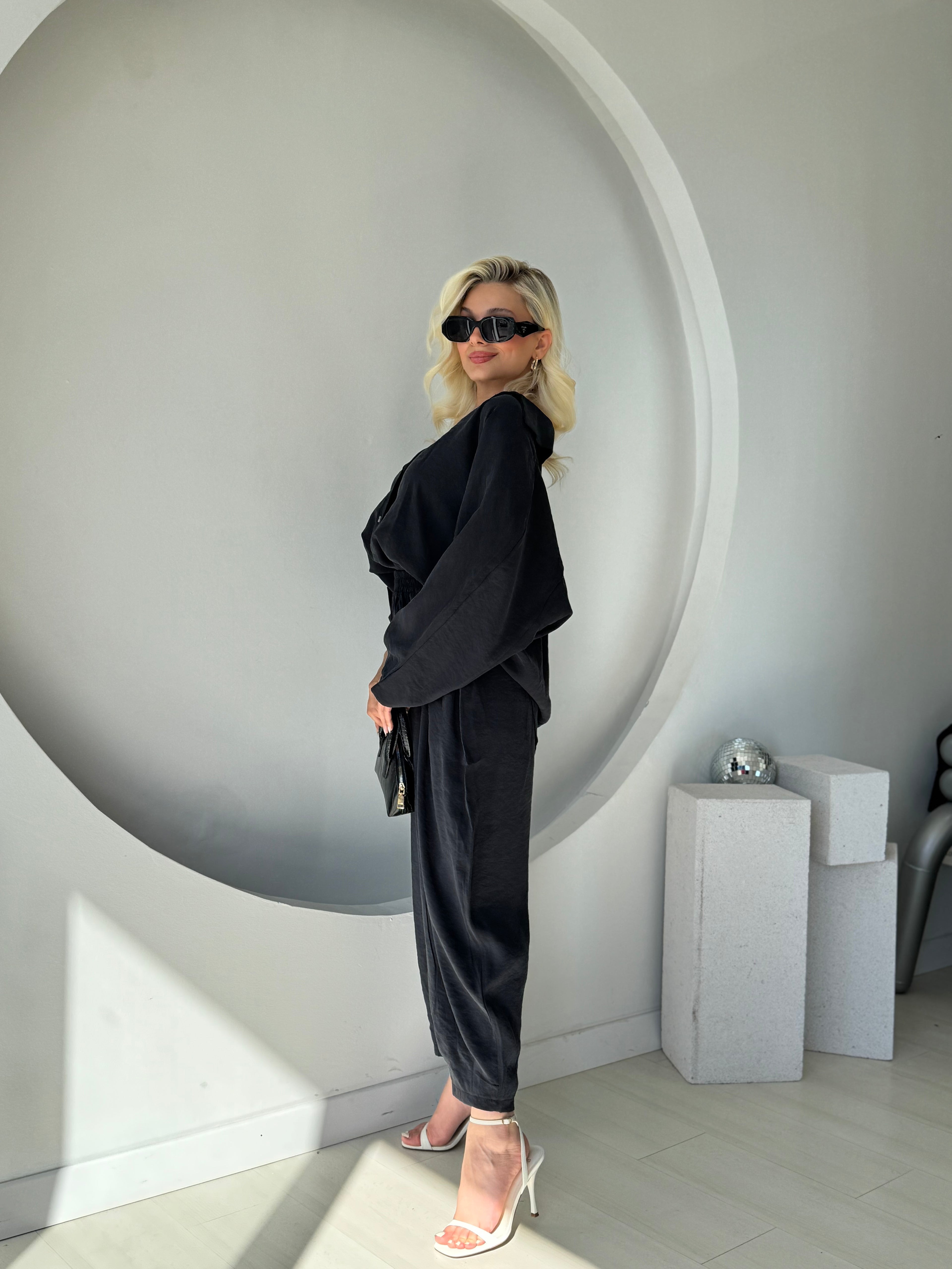 Siyah Tensel Gömlek Pantolon Takım