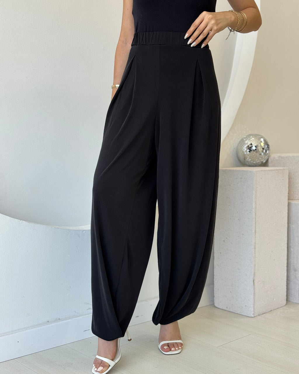 Siyah Beli Lastikli Modal Şalvar Pantolon