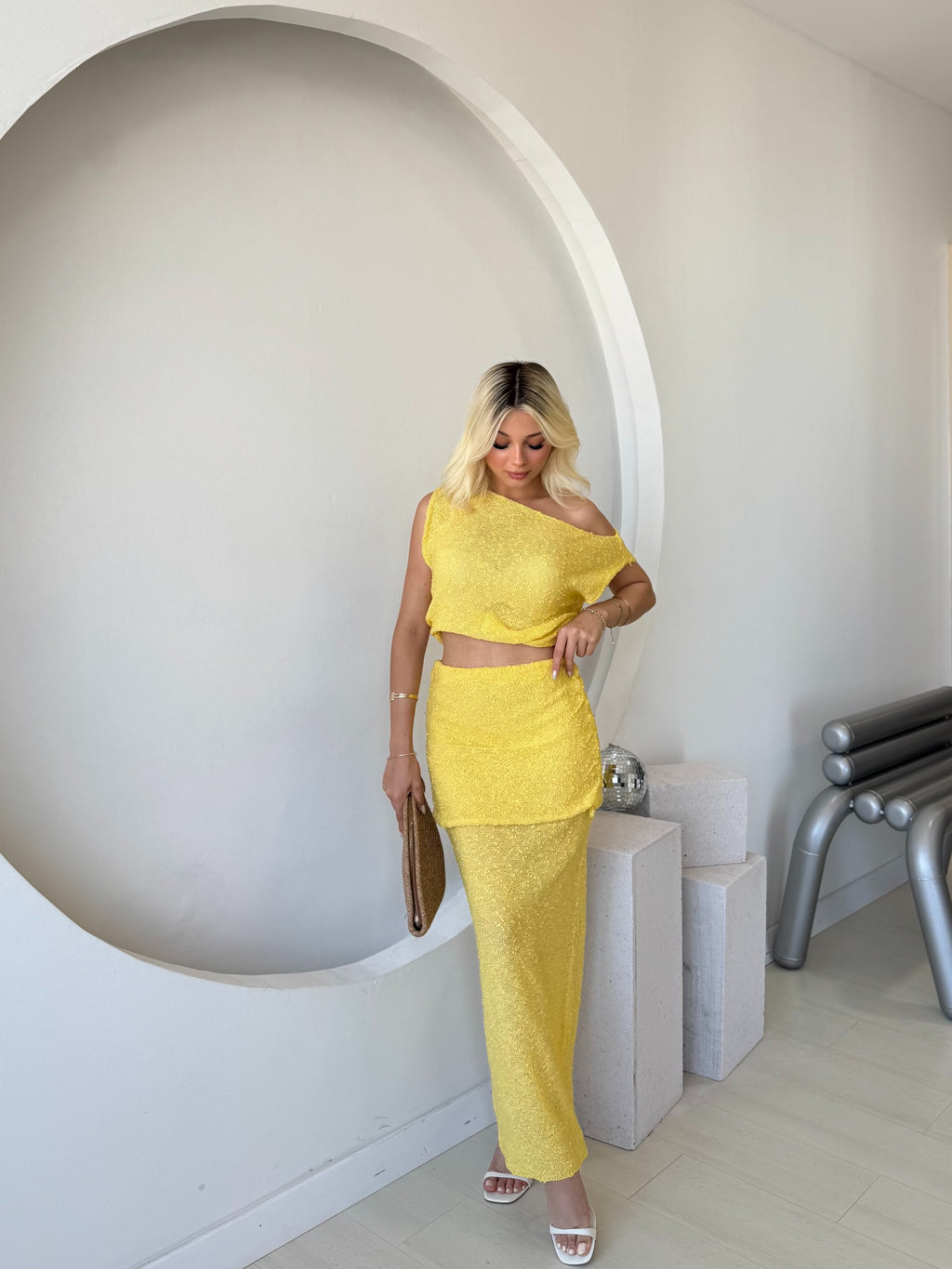 Sarı  Dokulu Drape Detaylı İkili Takım