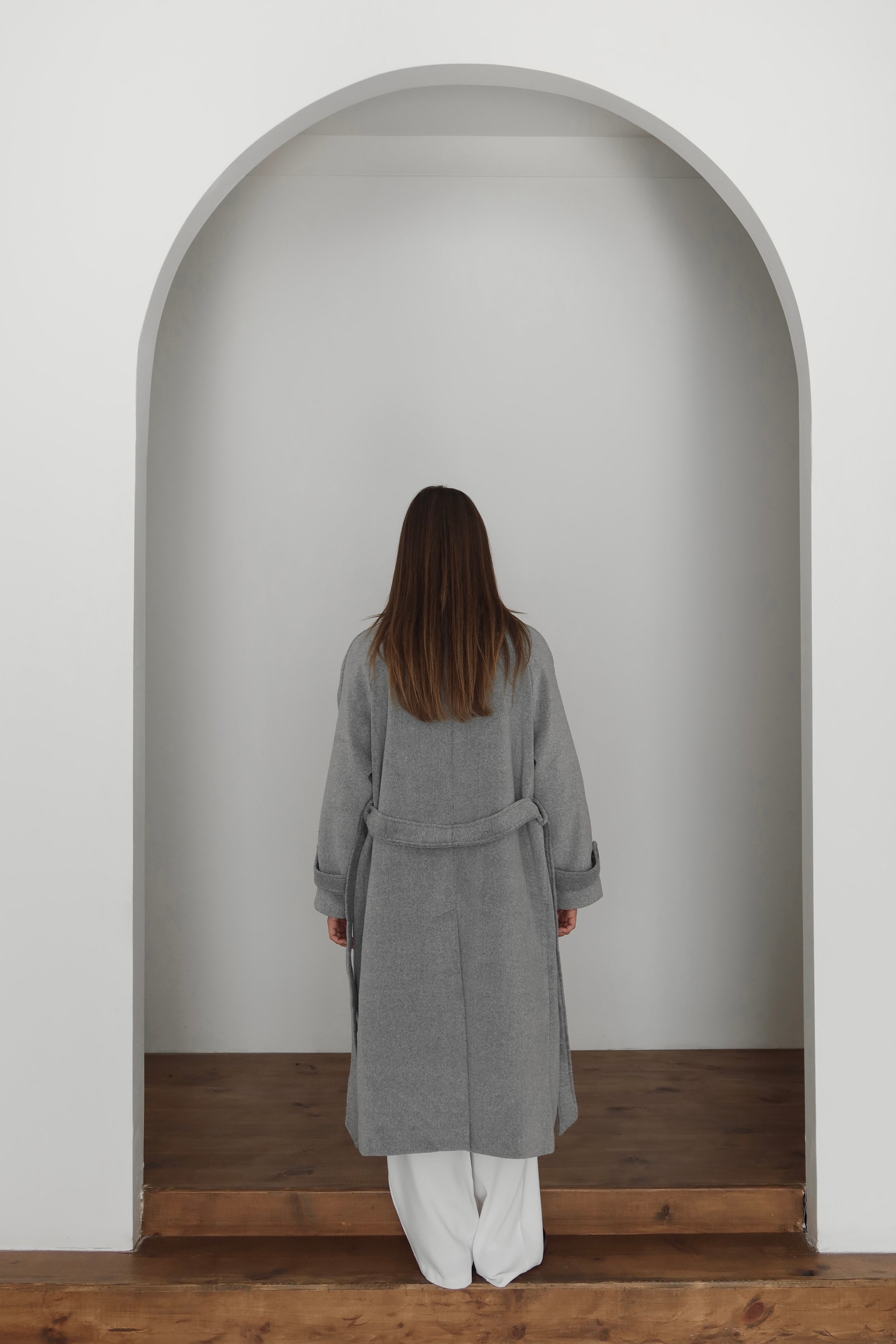 Gri Kuşaklı Premium Kaşe Kaban