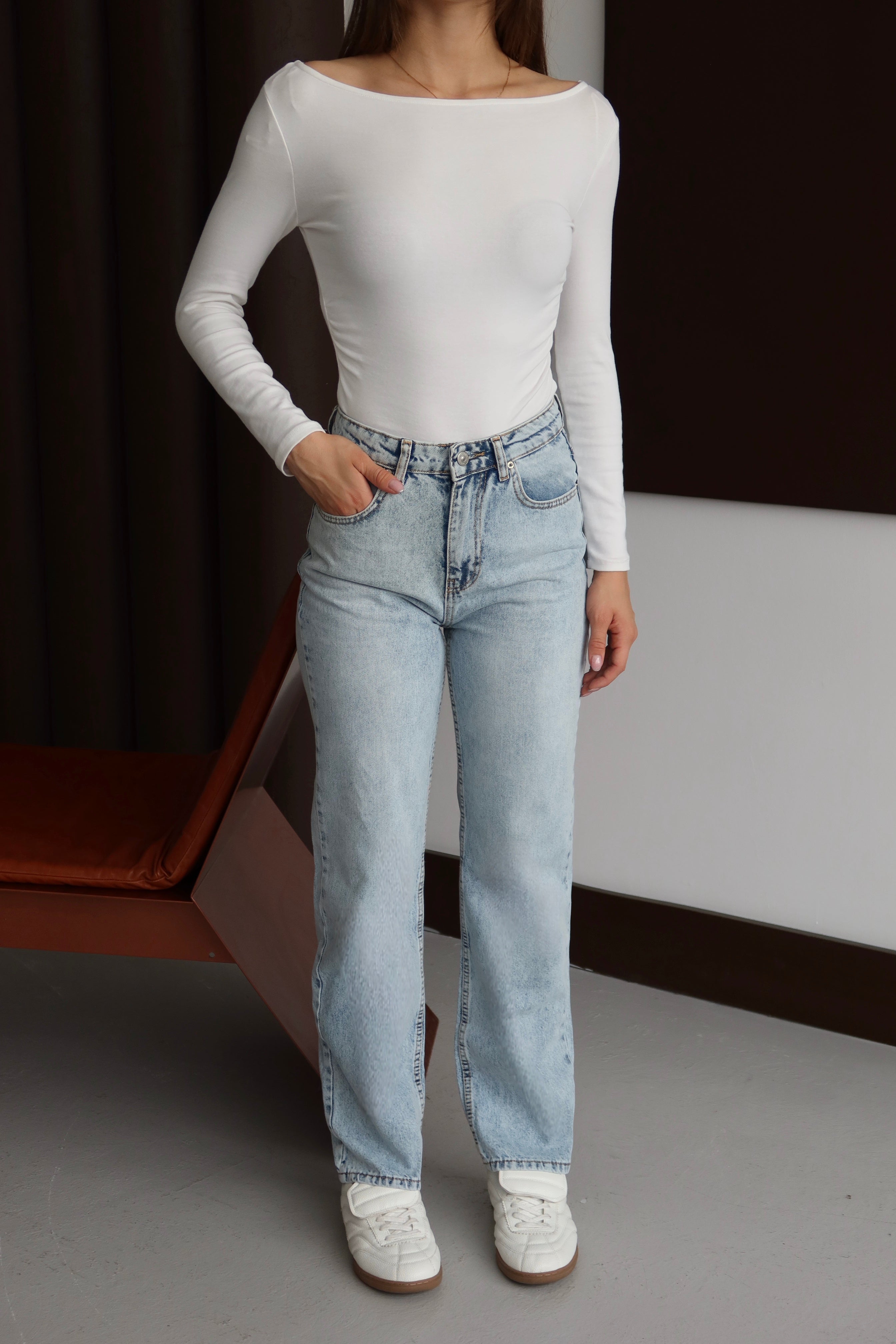 Açık Mavi Yıkamalı Mom Jean