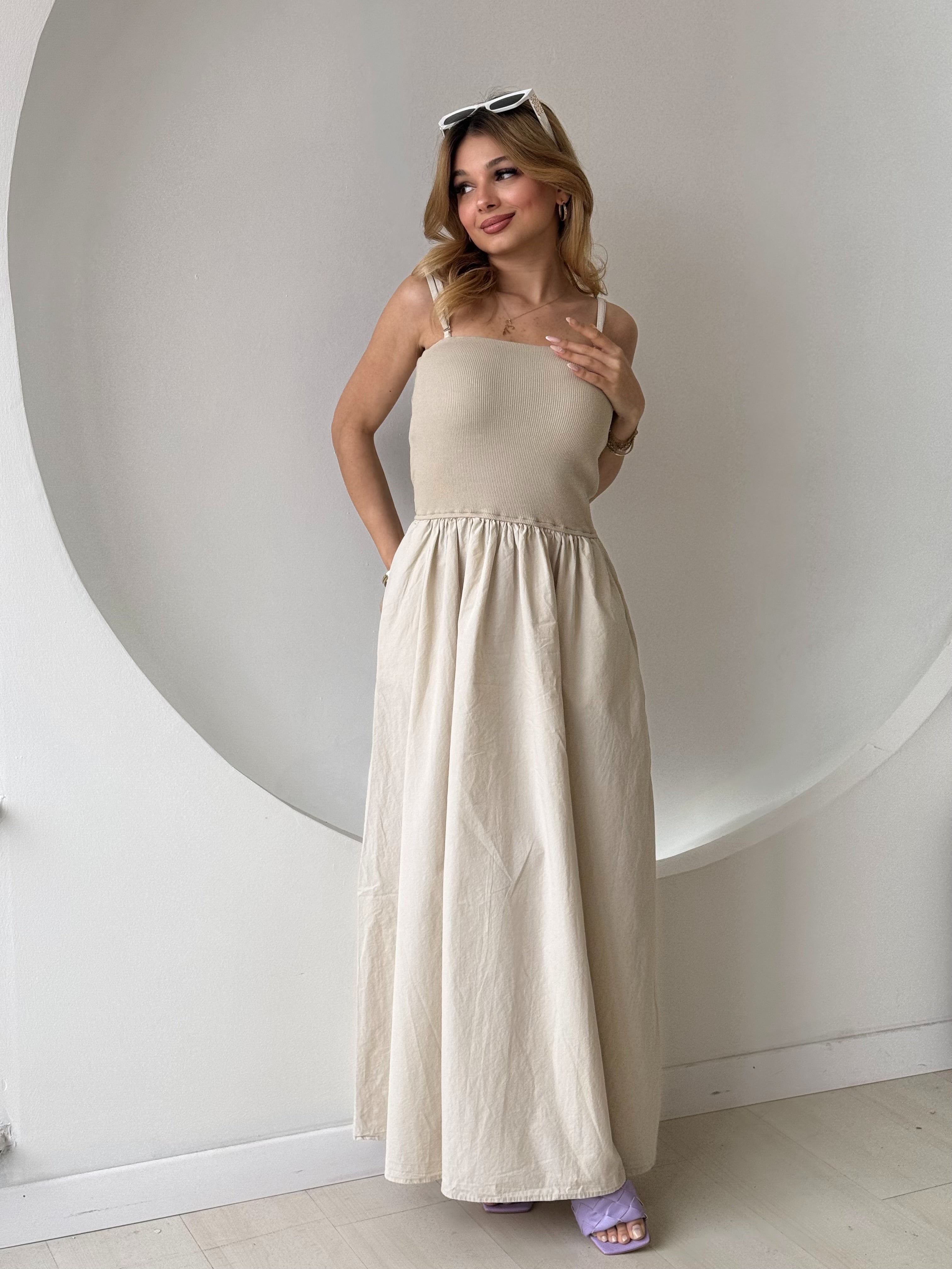 Üstü Triko Altı Poplin Askılı Elbise