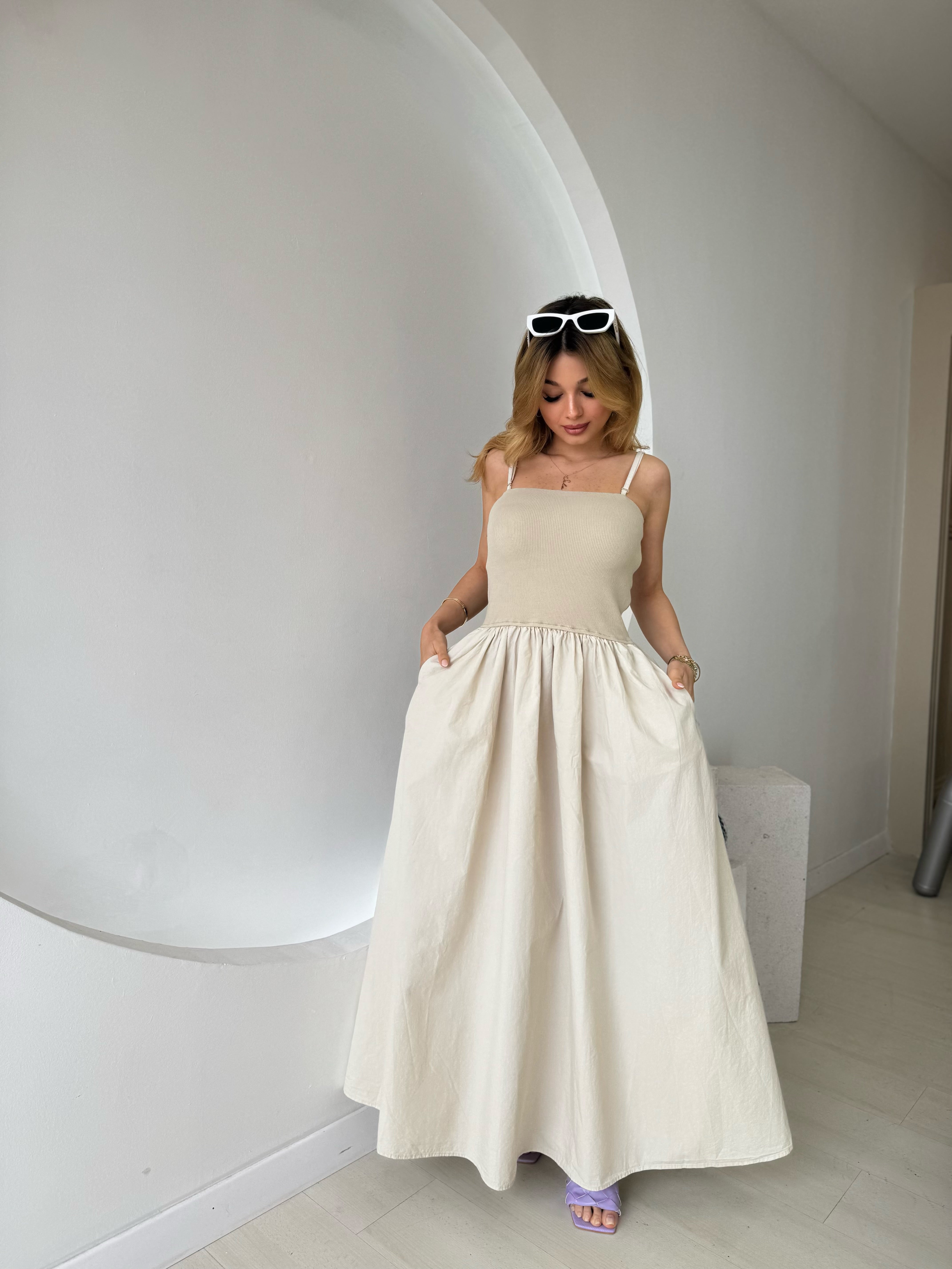 Üstü Triko Altı Poplin Askılı Elbise