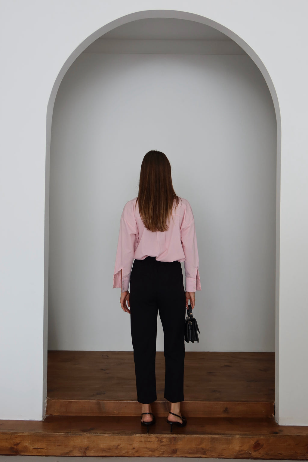 Siyah Pile Detaylı  Kumaş Pantolon