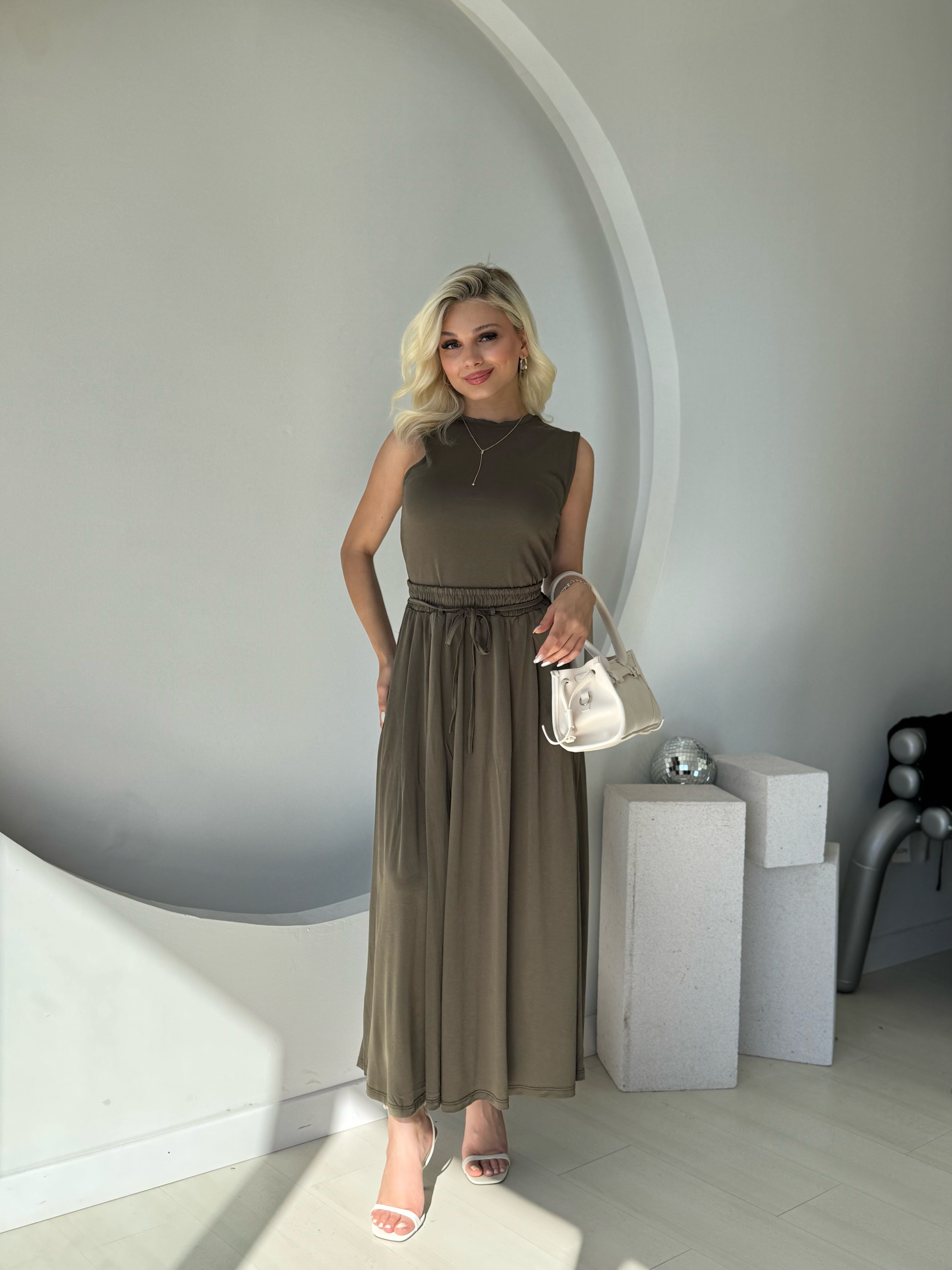 Modal Haki Etekli Takım