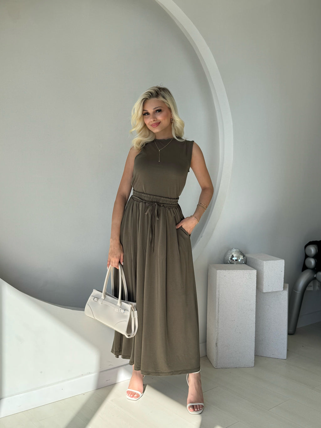 Modal Haki Etekli Takım