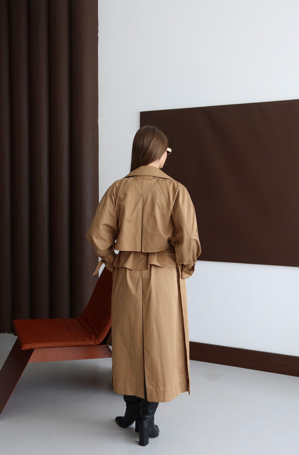 Camel Yırtmaç Detaylı Trençkot