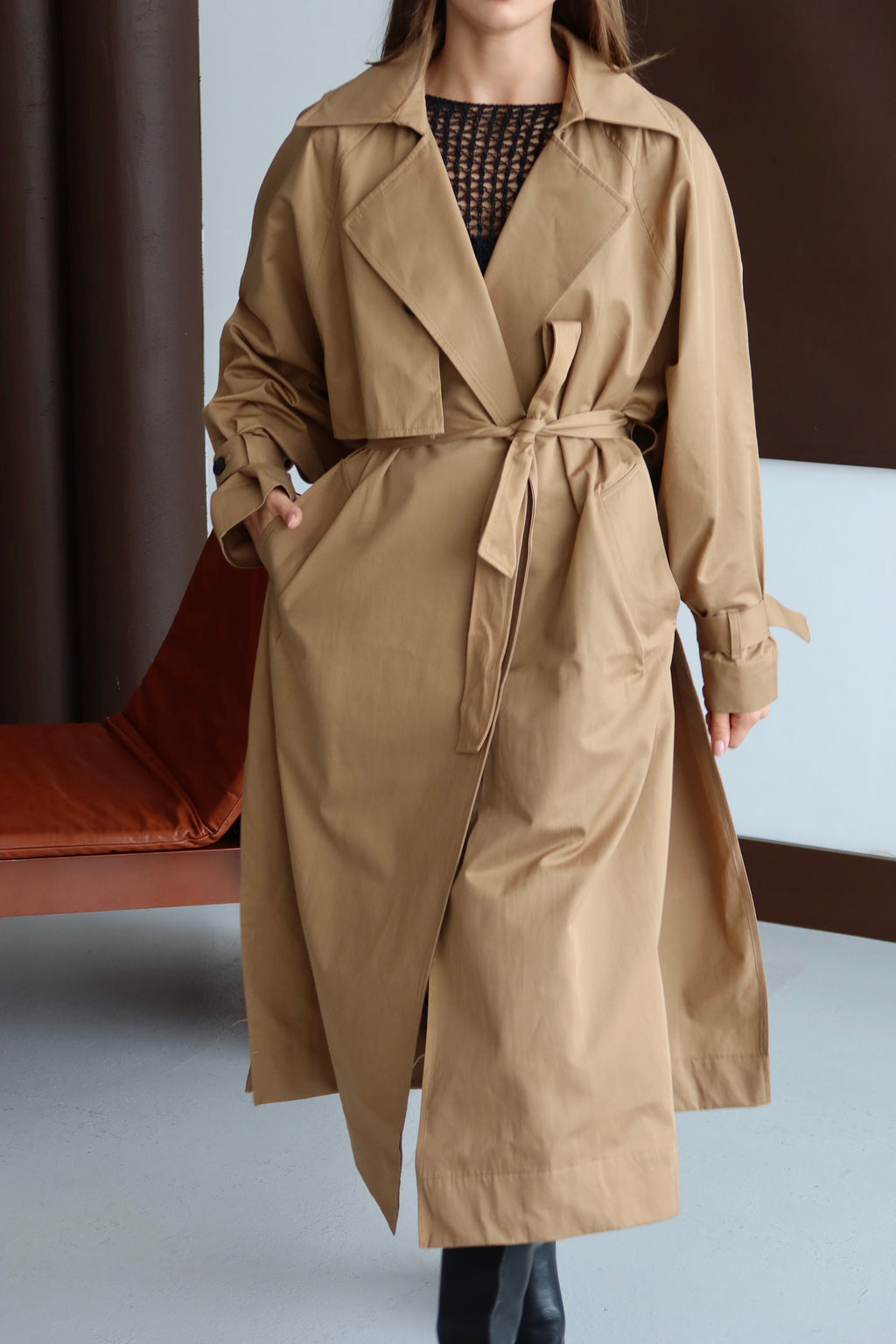 Camel Yırtmaç Detaylı Trençkot