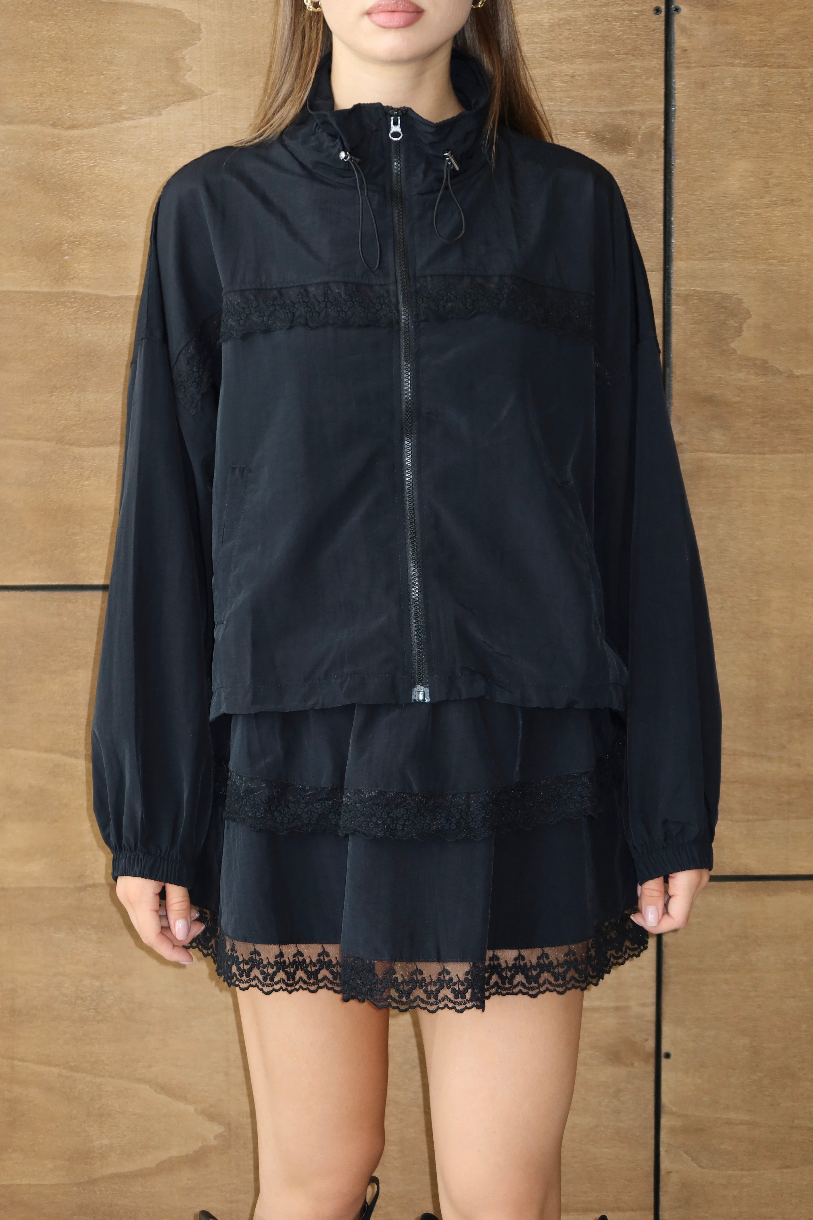 Siyah Fisto Detaylı Ceket Etek Takım