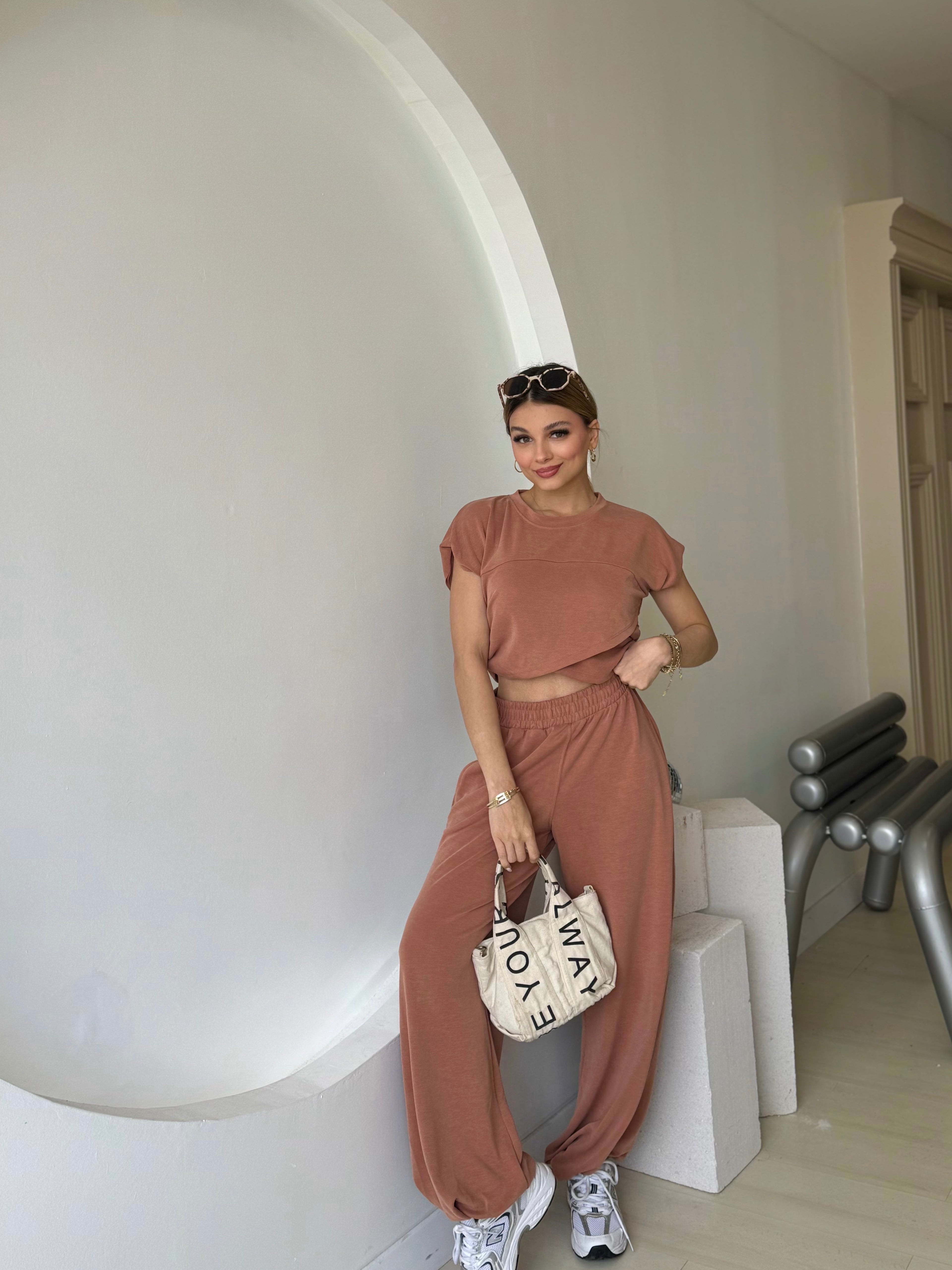 Asimetrik Kesim Croplu Takım