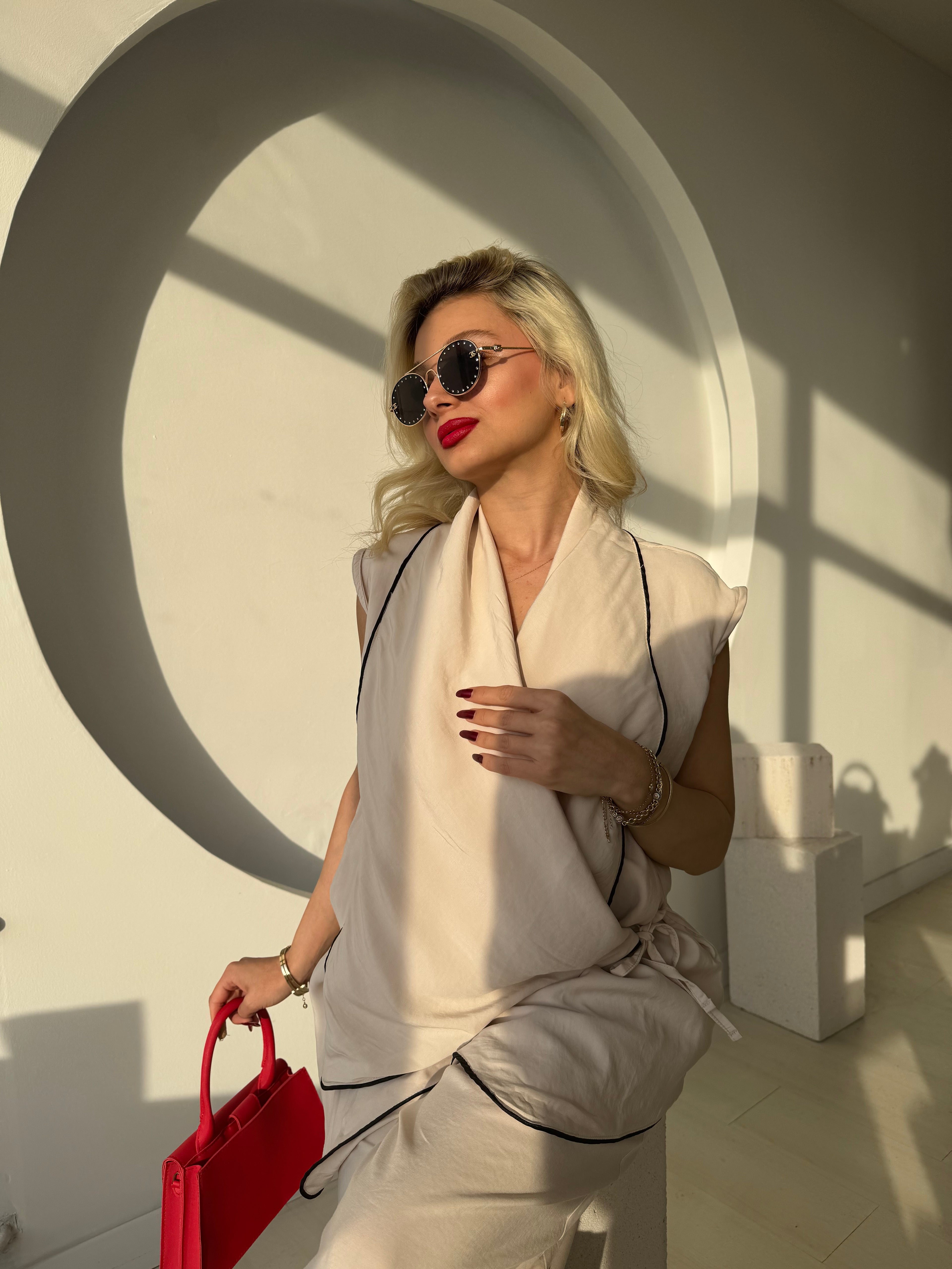 Ekru Biyeli Kruvaze Yelek Pantolon Takım