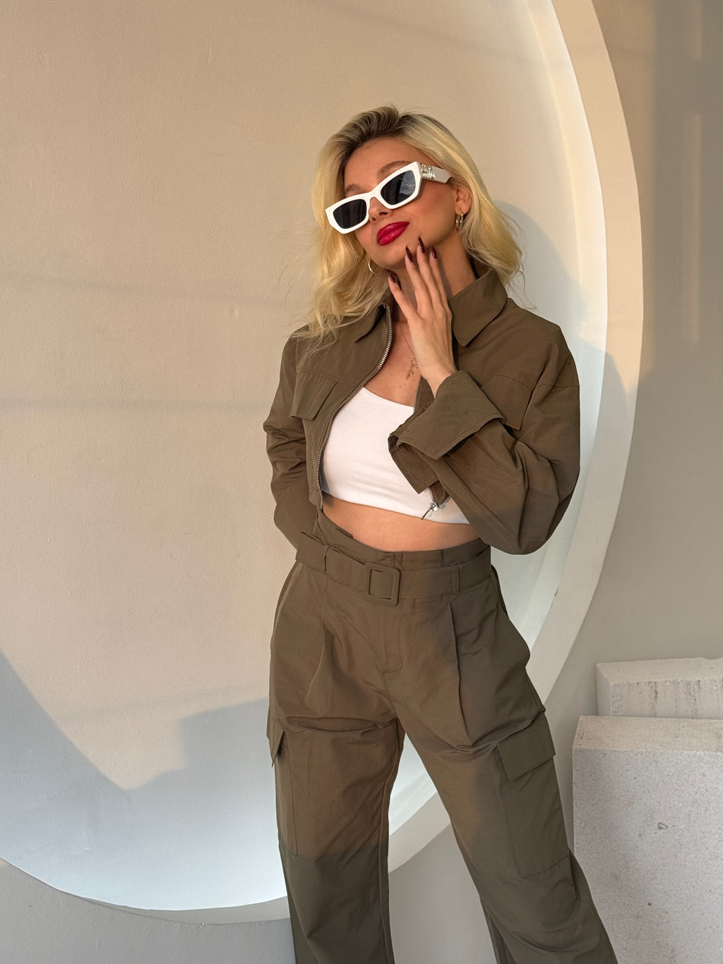 Haki Kemer Ve Paça Detaylı Takım