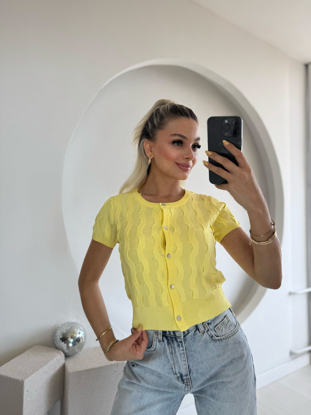 Sarı Kısa Kol Düğmeli Hırka