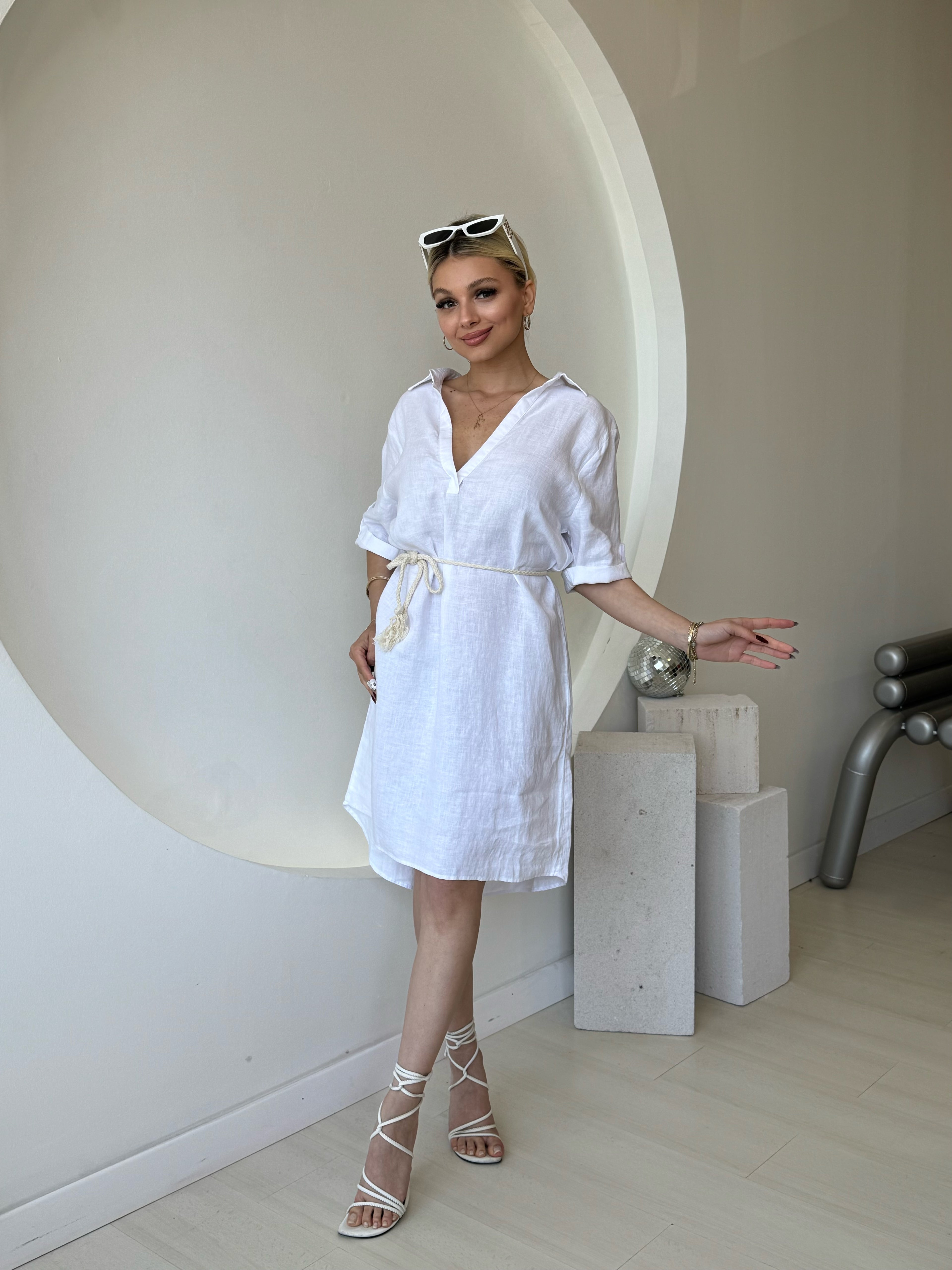 Gömlek Yaka Beyaz Keten Elbise
