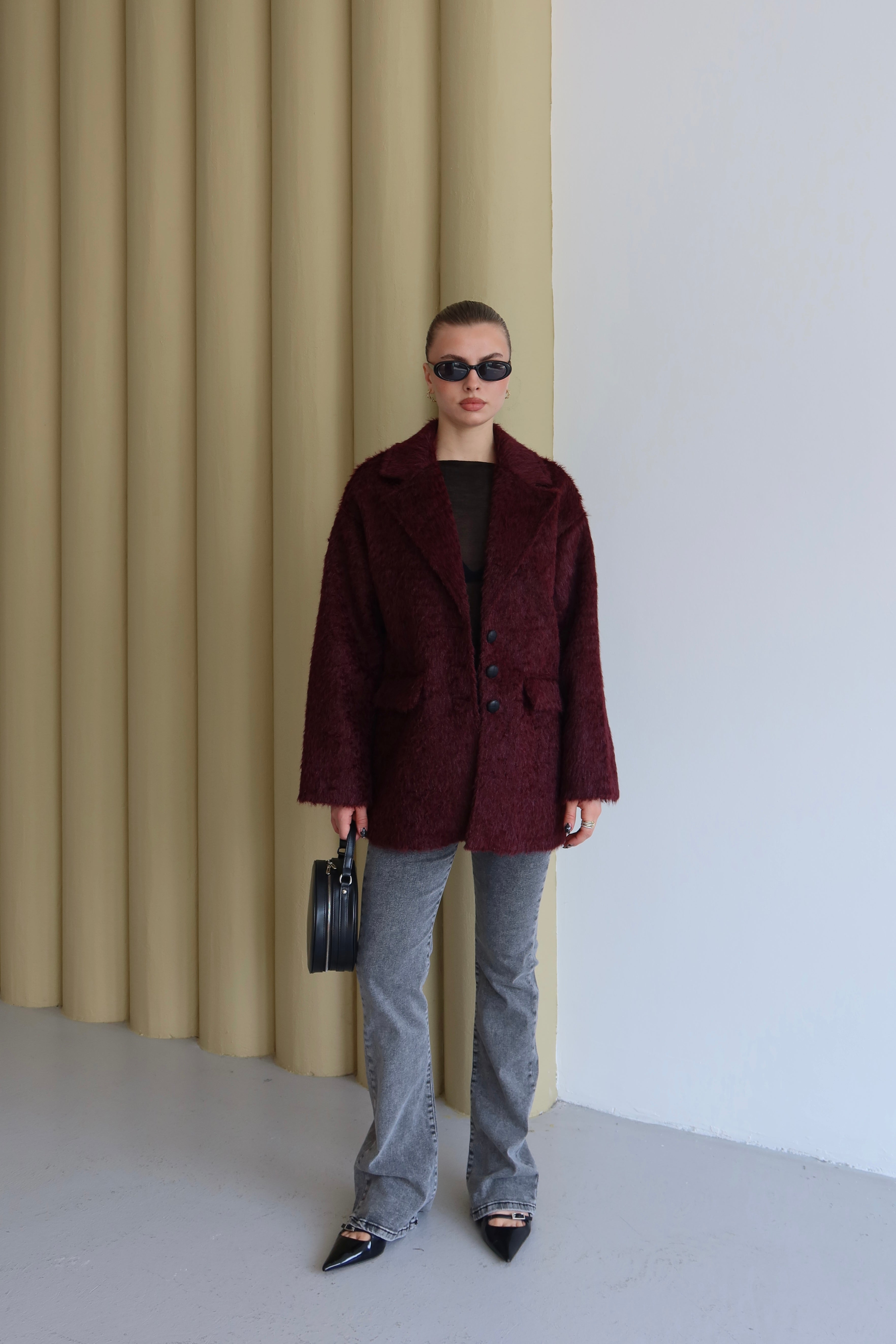 BORDO TÜYLÜ KAŞE CEKET