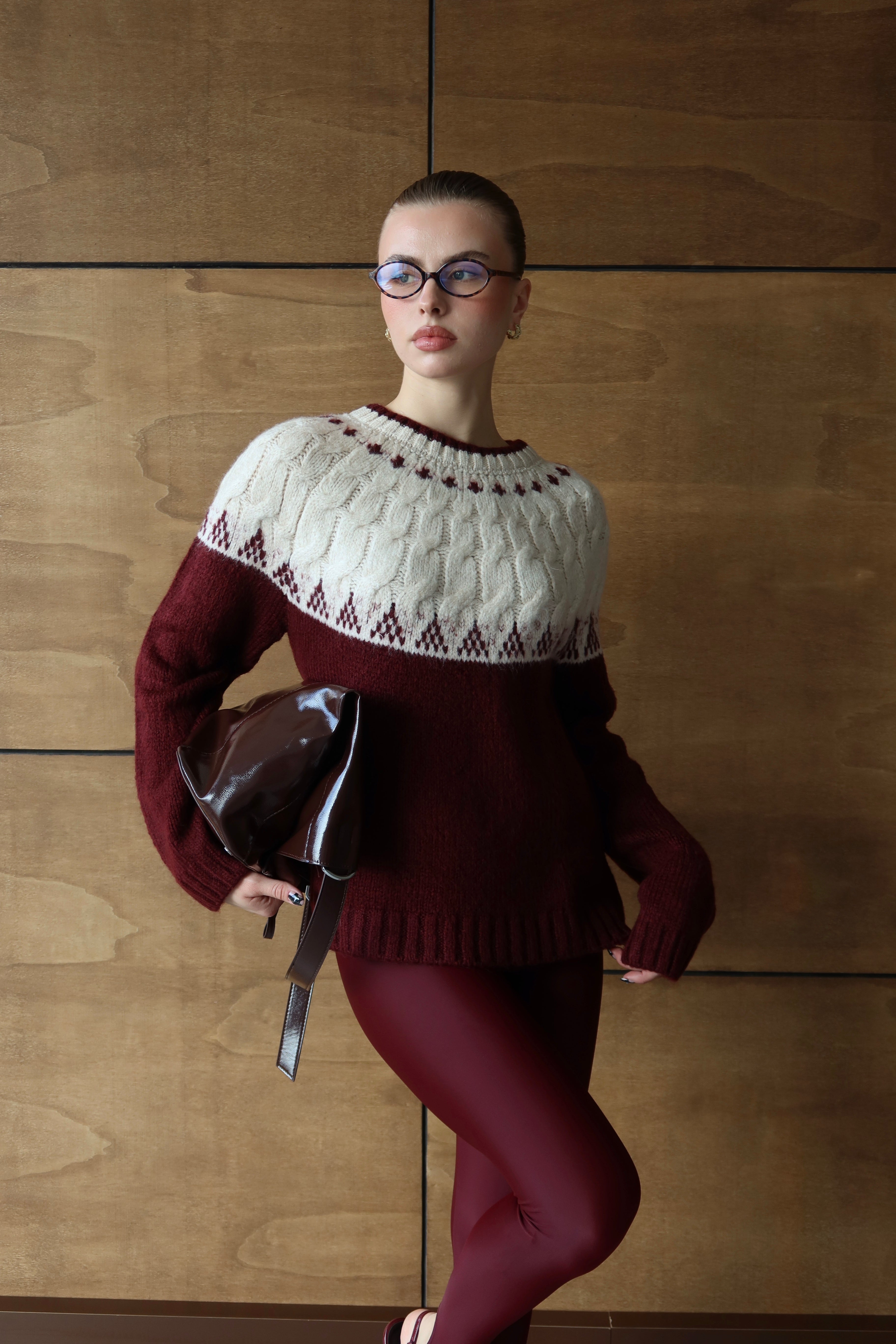 BORDO BİSİKLET YAKA DESENLİ OVERSİZE KAZAK