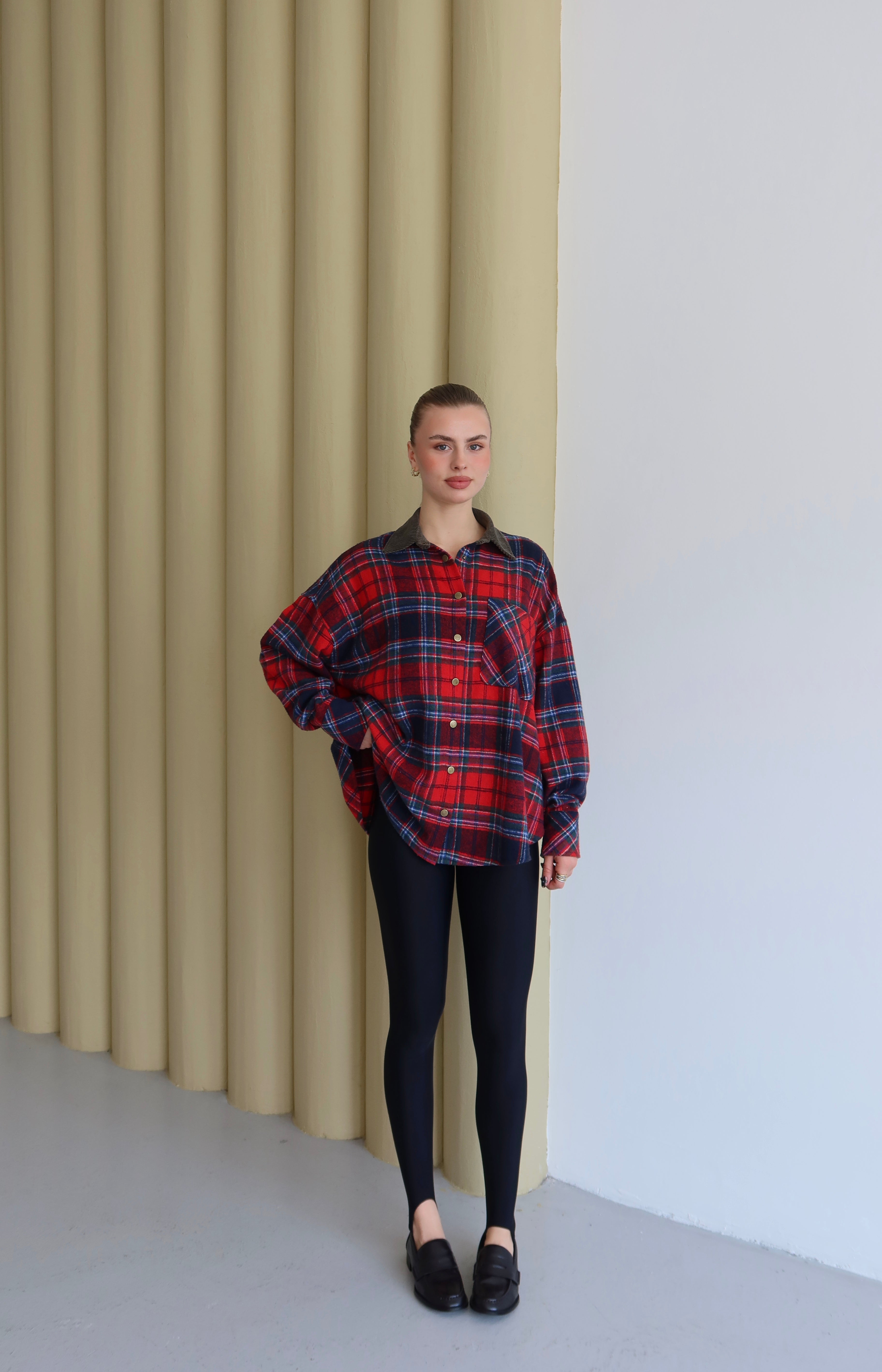 SİYAH LİKRALI FÜZO TAYT