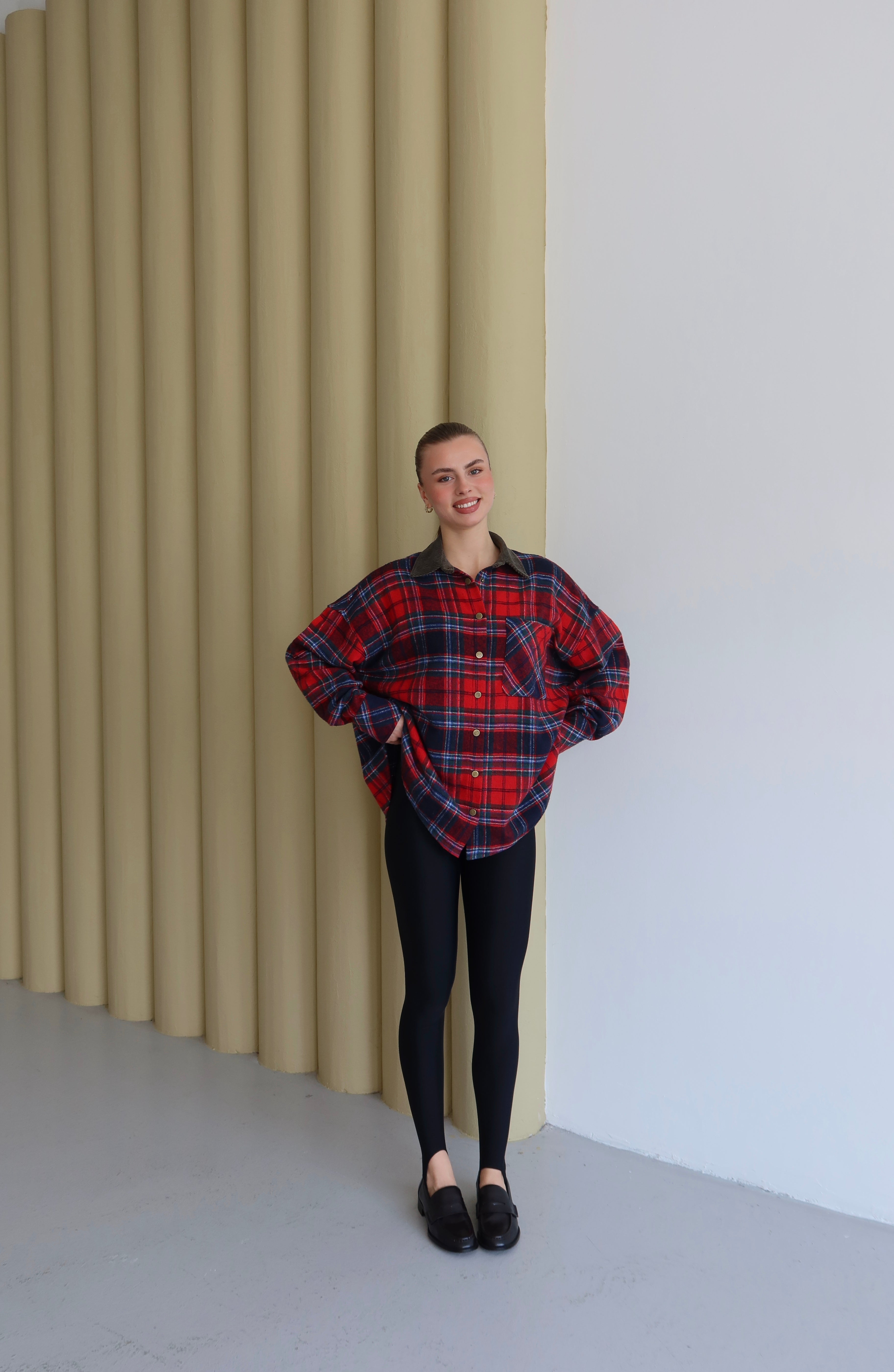 SİYAH LİKRALI FÜZO TAYT